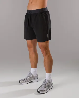 Apex Vault Short - Black first day of school