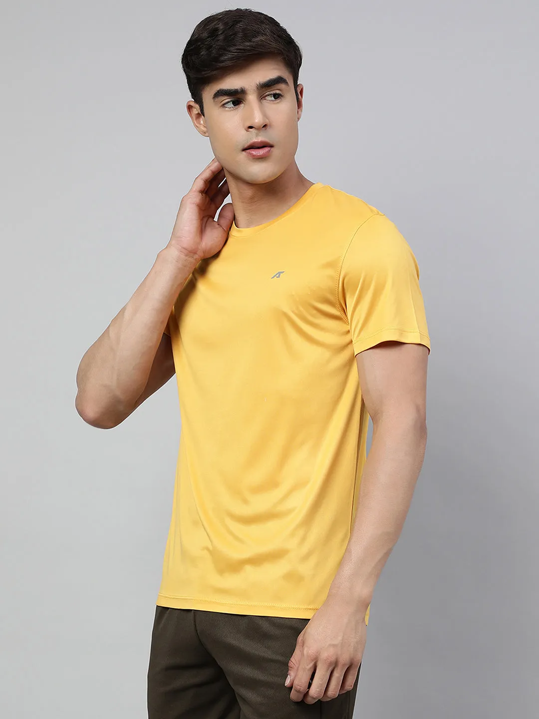 Alcis Men's Citrus Anti-Static Soft-Touch Slim-Fit Sports for All Round Neck Wonder T-Shirt Myth Glow