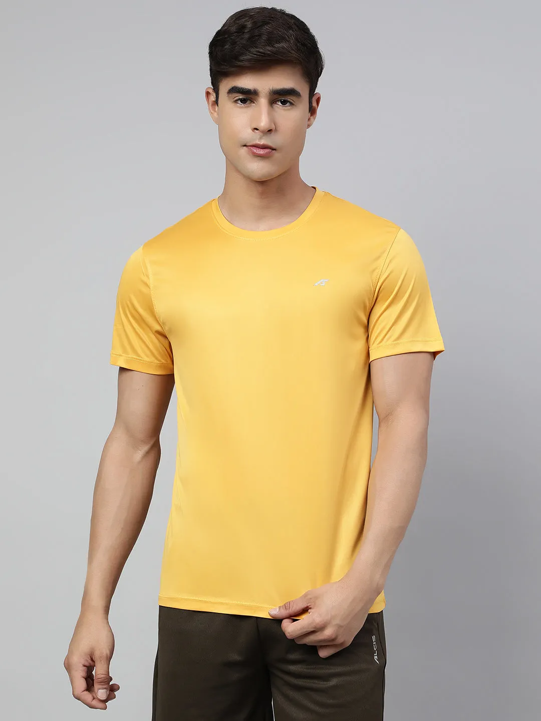 Alcis Men's Citrus Anti-Static Soft-Touch Slim-Fit Sports for All Round Neck Wonder T-Shirt Opaque Core
