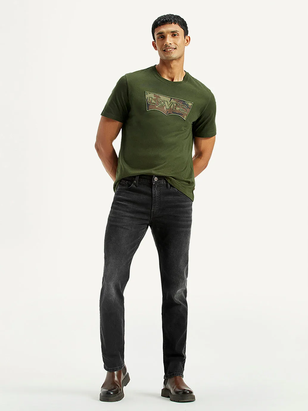 Relaxed Feel Men's 511 Black Slim Fit Mid Rise Jeans