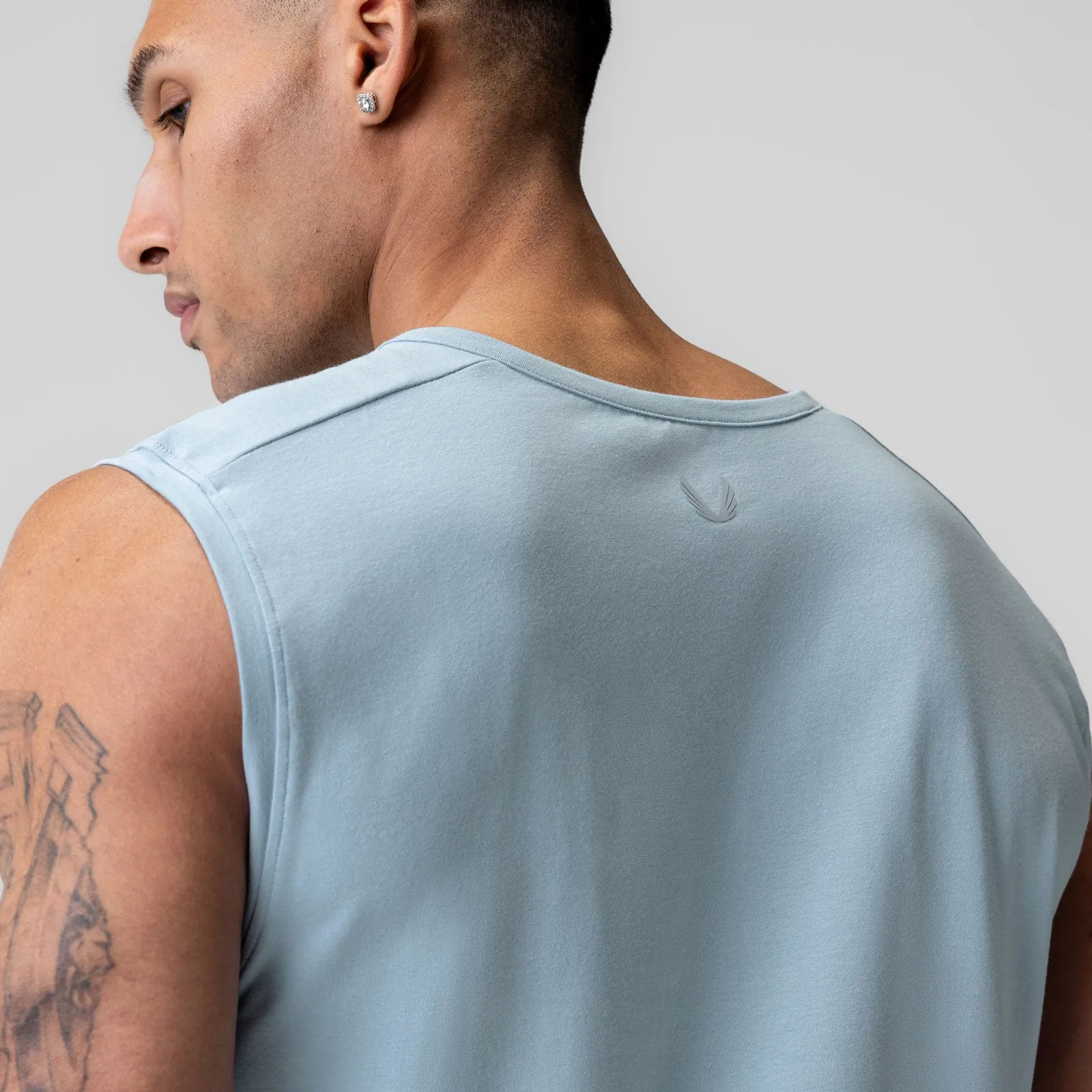Expandable jungle scene 1060. Creora? Cotton Modal Cutoff Tank - Light Sky