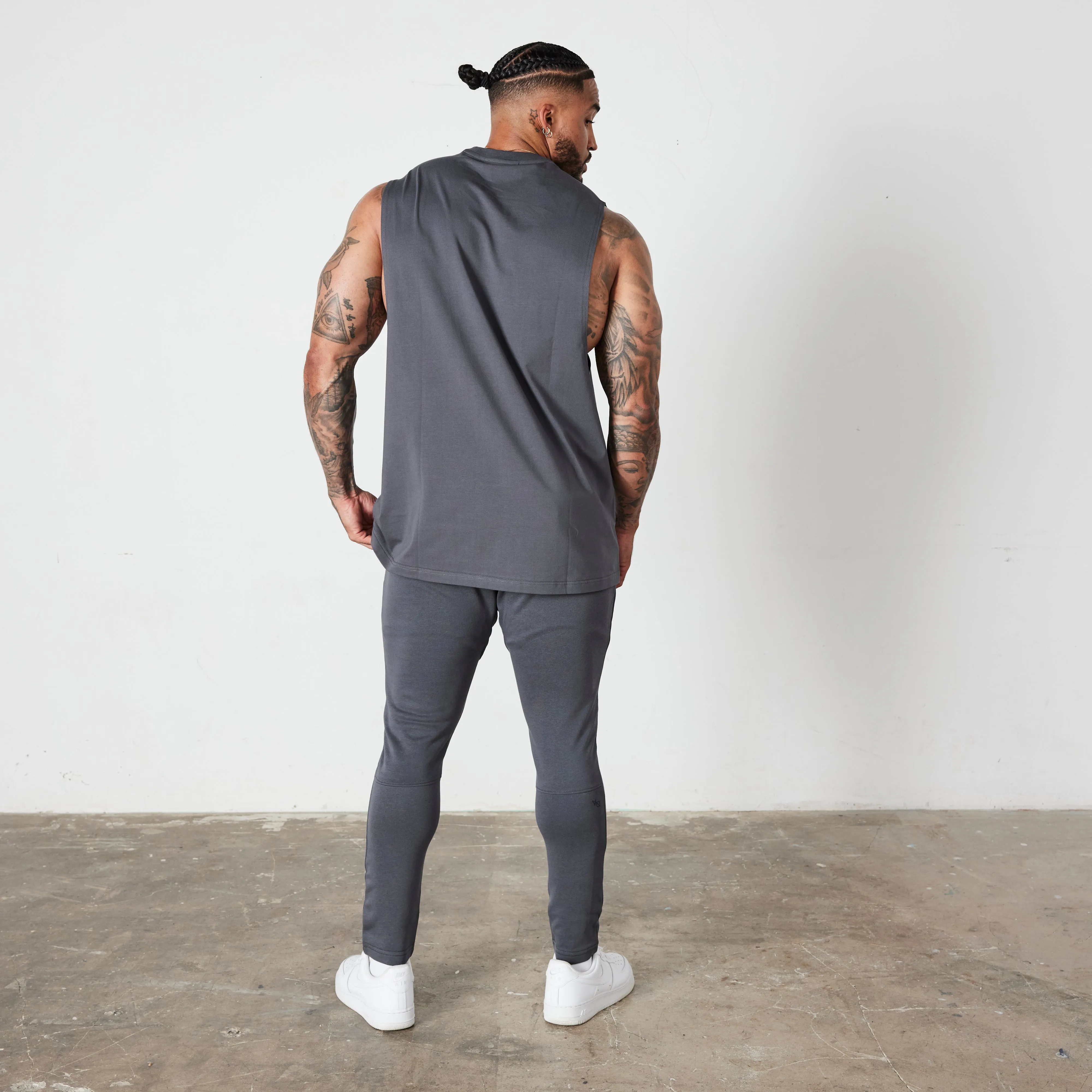 Breathable Design Vanquish Essential Denim Blue Tapered Fit Sweatpants