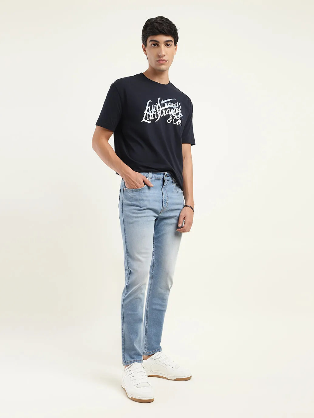 Elegant Minimalist Outdoor Adventure Modern Outfit Men's 512 Blue Slim Tapered Fit Mid Rise Jeans