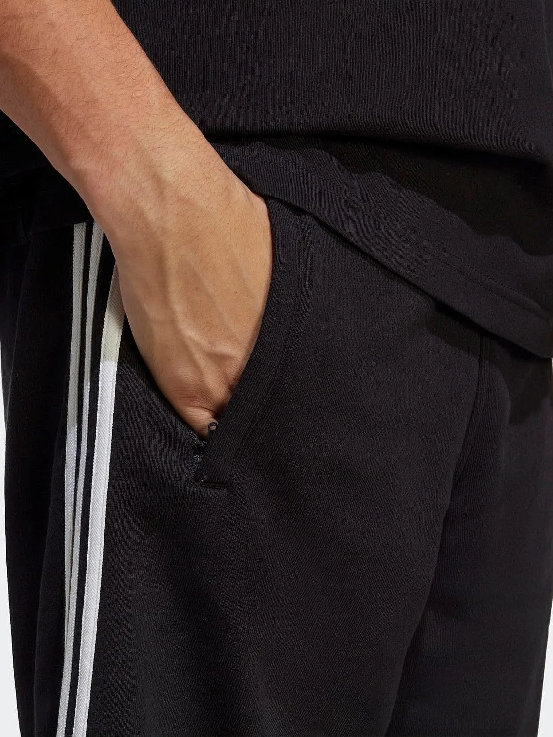 Adicolor Classics 3-Stripes Sweat Shorts Warm Mood
