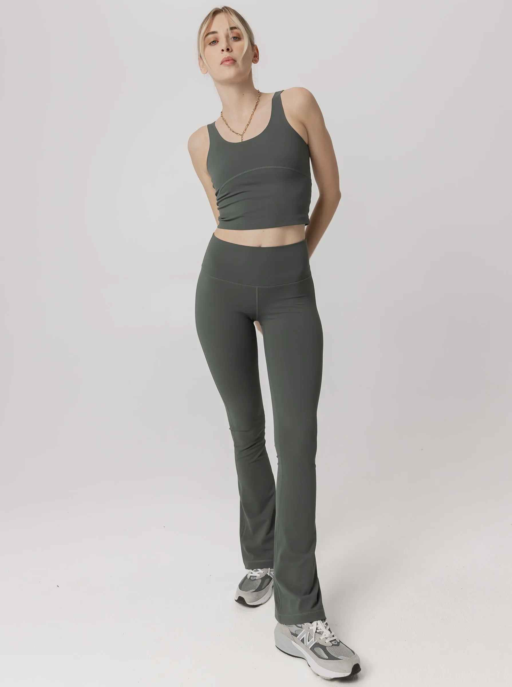 Smooth Texture Simple Style Peached Taylor Flared Tight In Eucalyptus