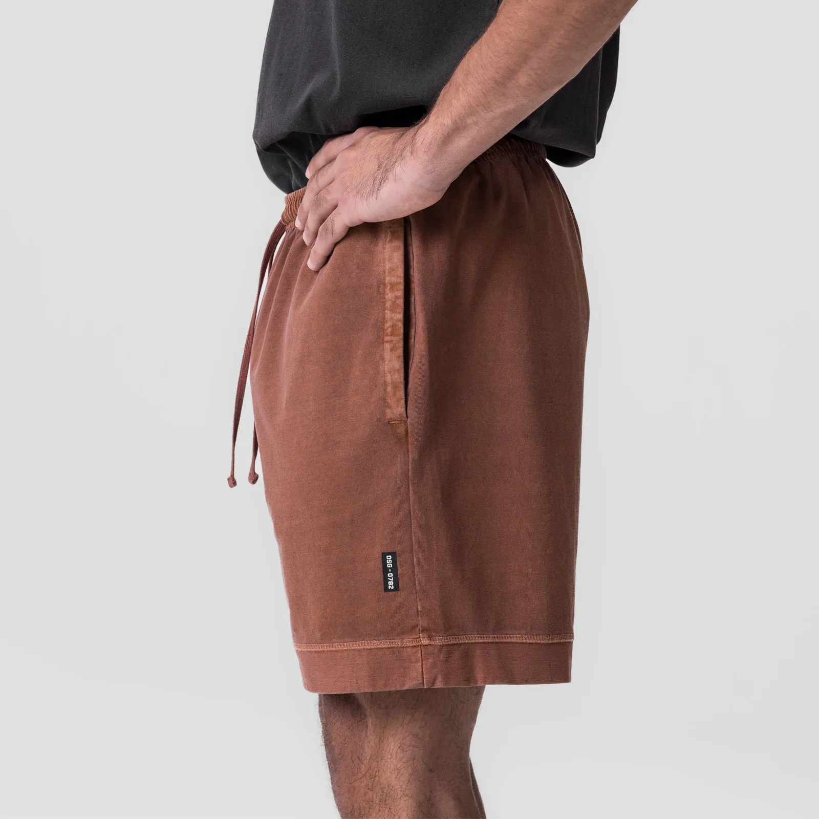 Seamless Integration 0782. Tech Essential? Sweat Short - Faded Rust