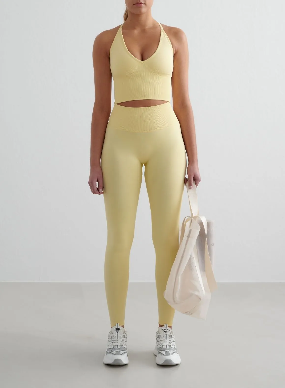 Mellow Shape Seamless Cross Back Bralette storage purpose Reconfigurable