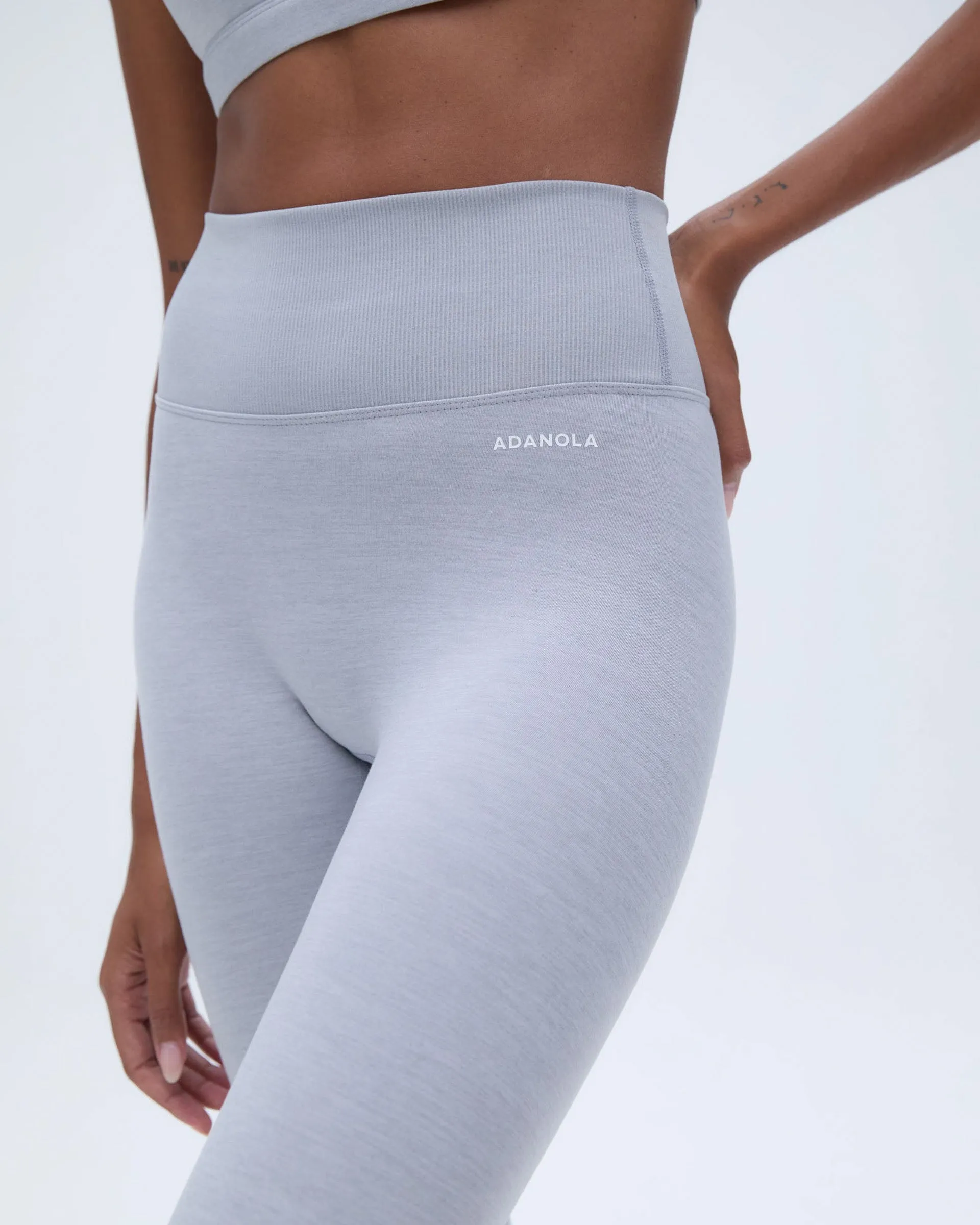 Urban Mood Trend Seeker Four Way Brushed Legging - Light Grey Melange