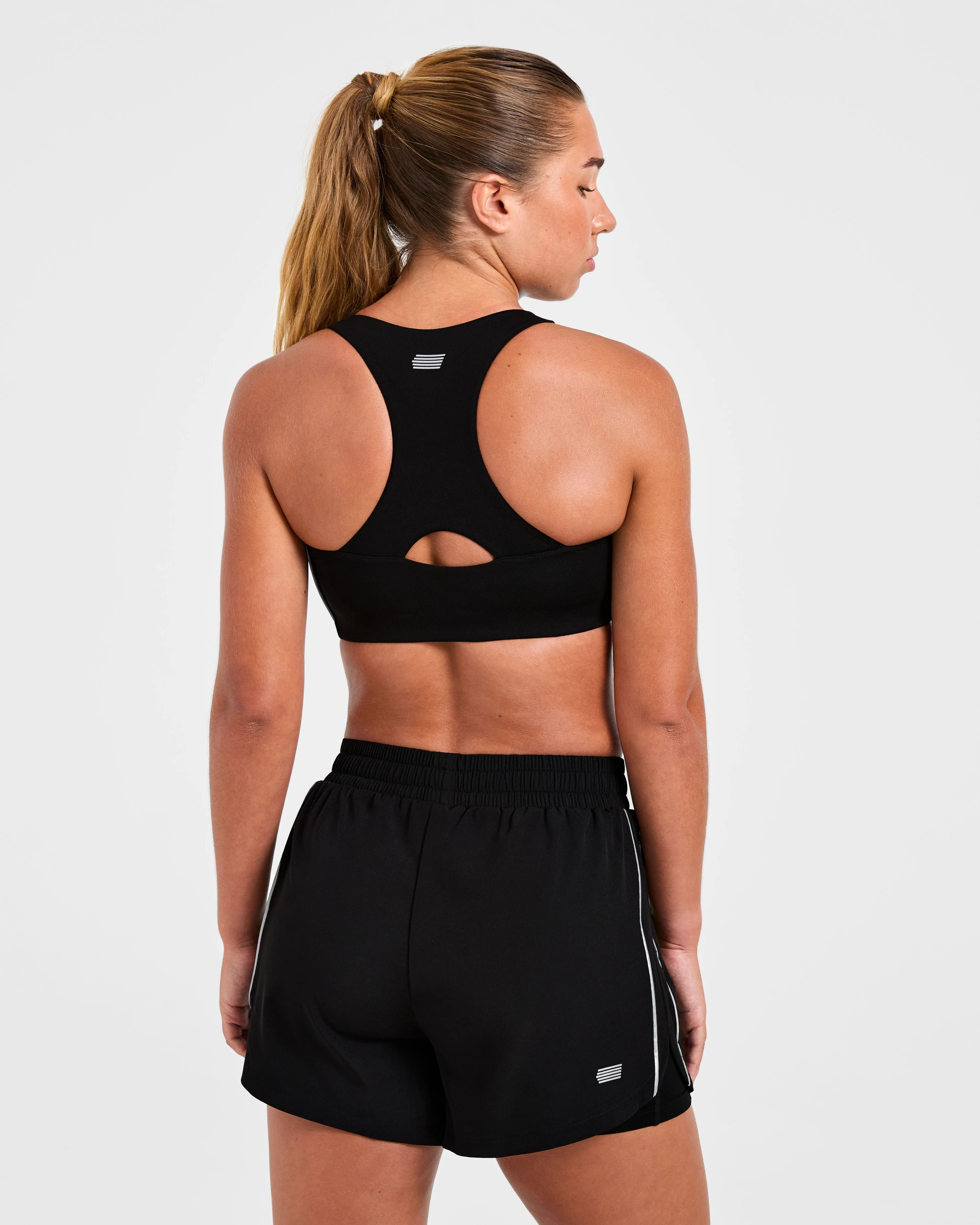 Run Sports Bra - Black Wide Band