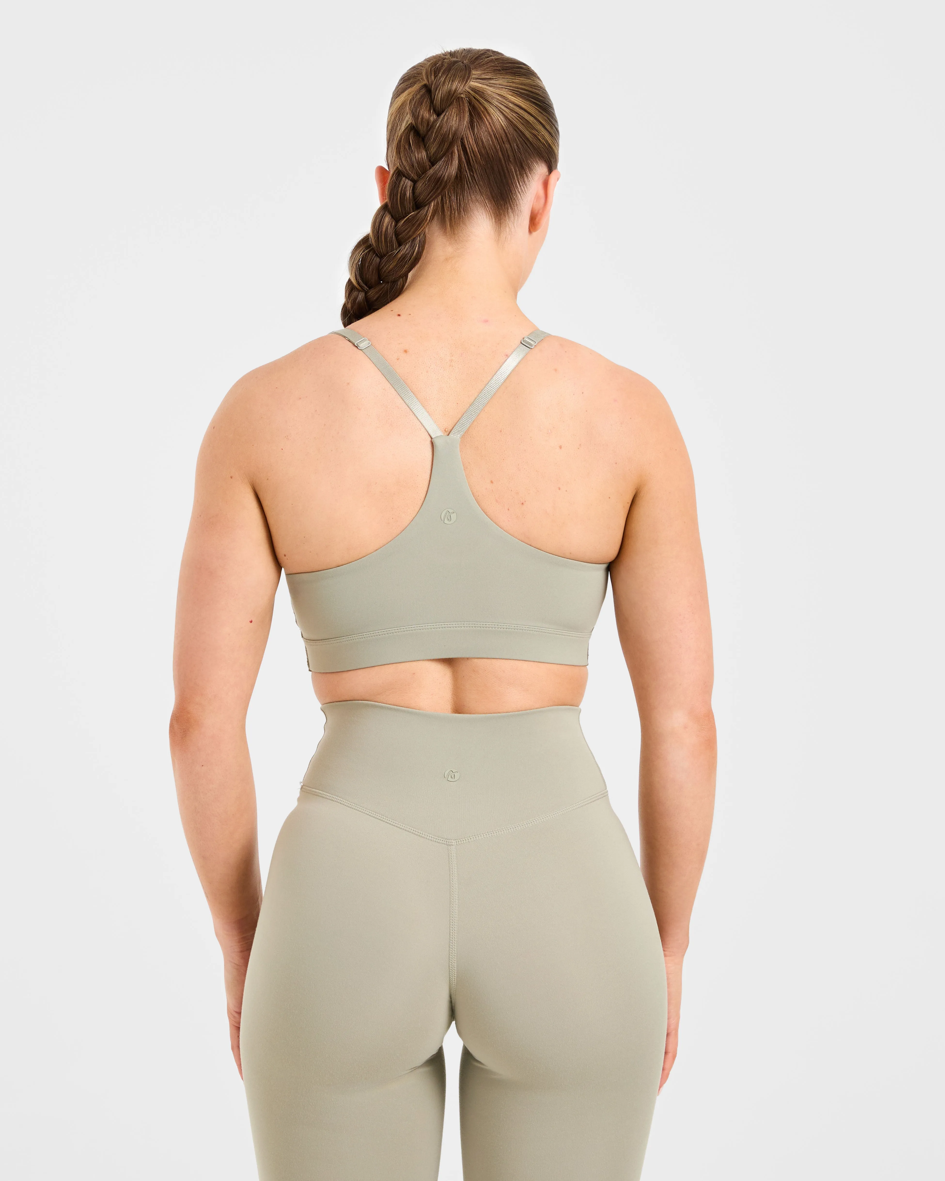 Zigzag stitching seams Staple Sports Bra - Washed Olive