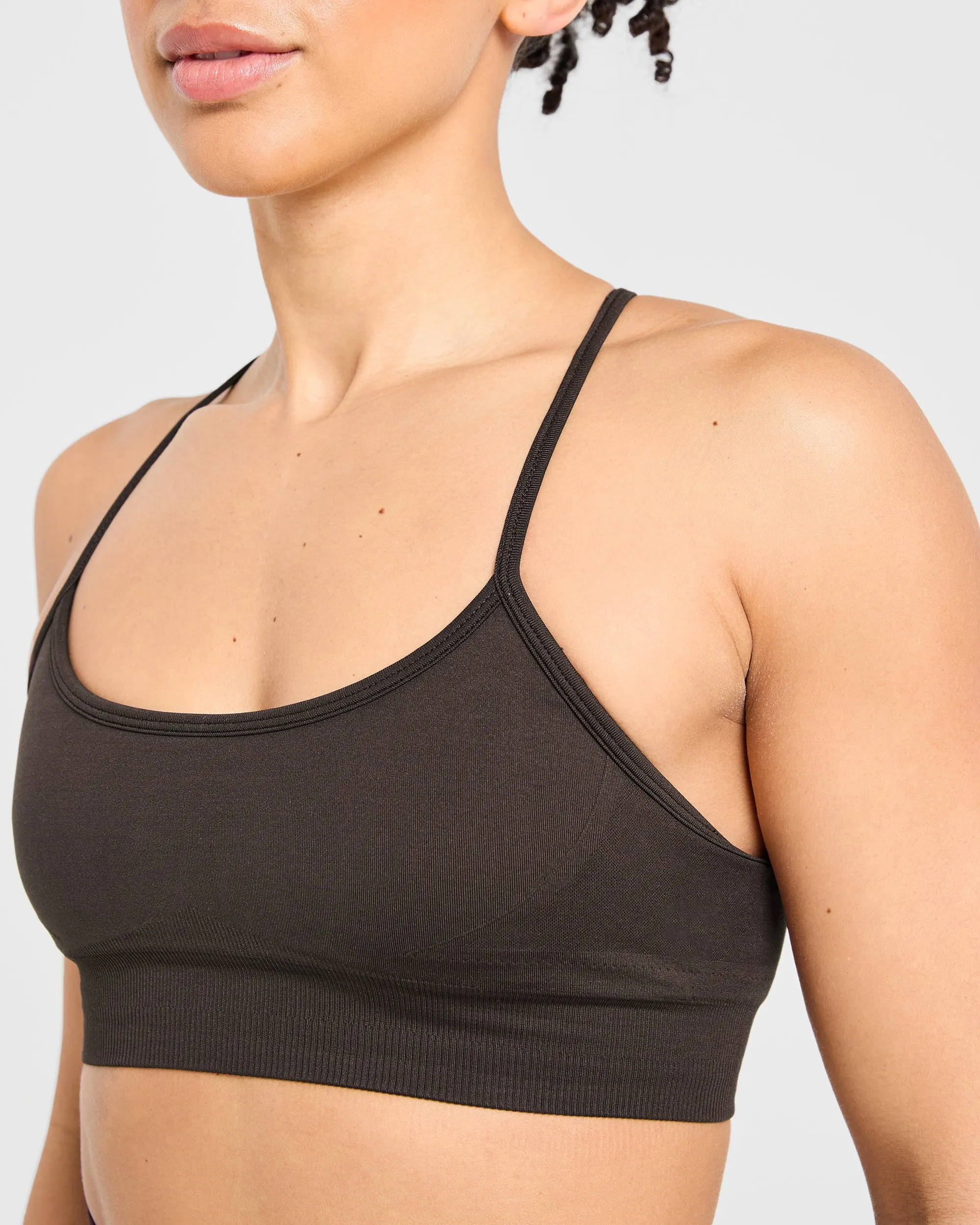 simple design Empower Seamless Sports Bra - Cocoa Brown