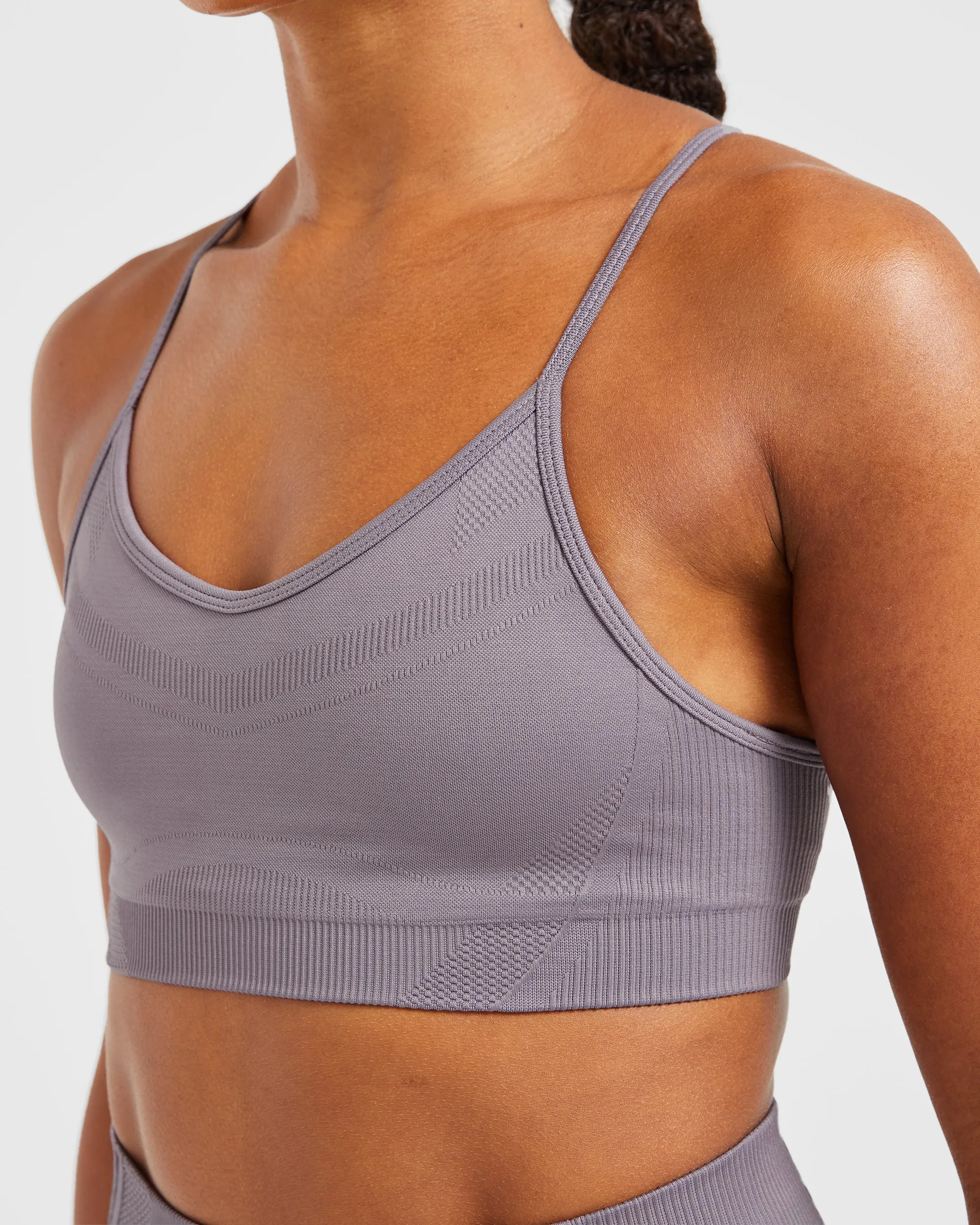 Balance V3 Seamless Strappy Sports Bra - Mauve Dance studio students