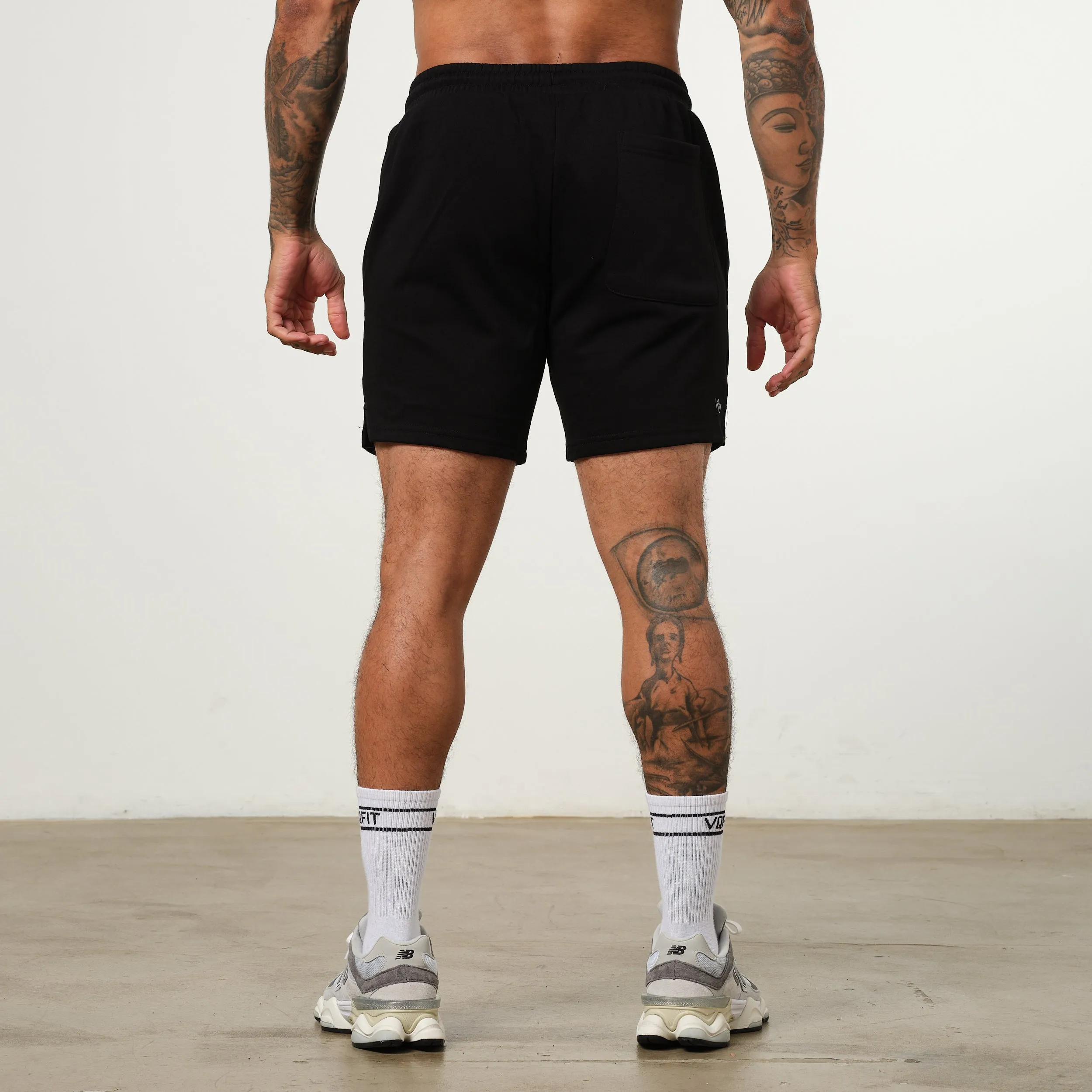 Vanquish Essential Black Regular Fit Shorts Moisture Wicking Material