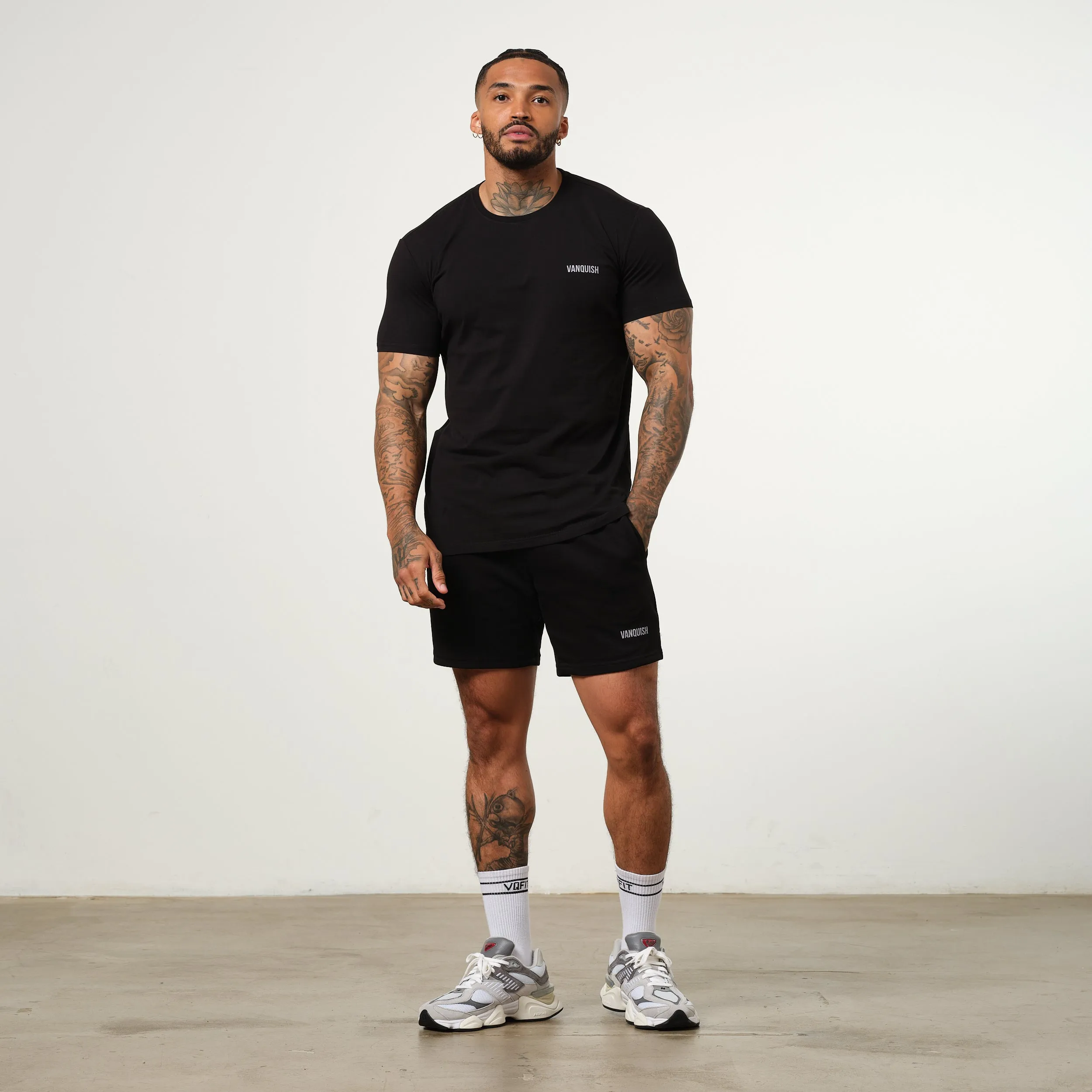 Vanquish Essential Black Regular Fit Shorts Unique Pattern