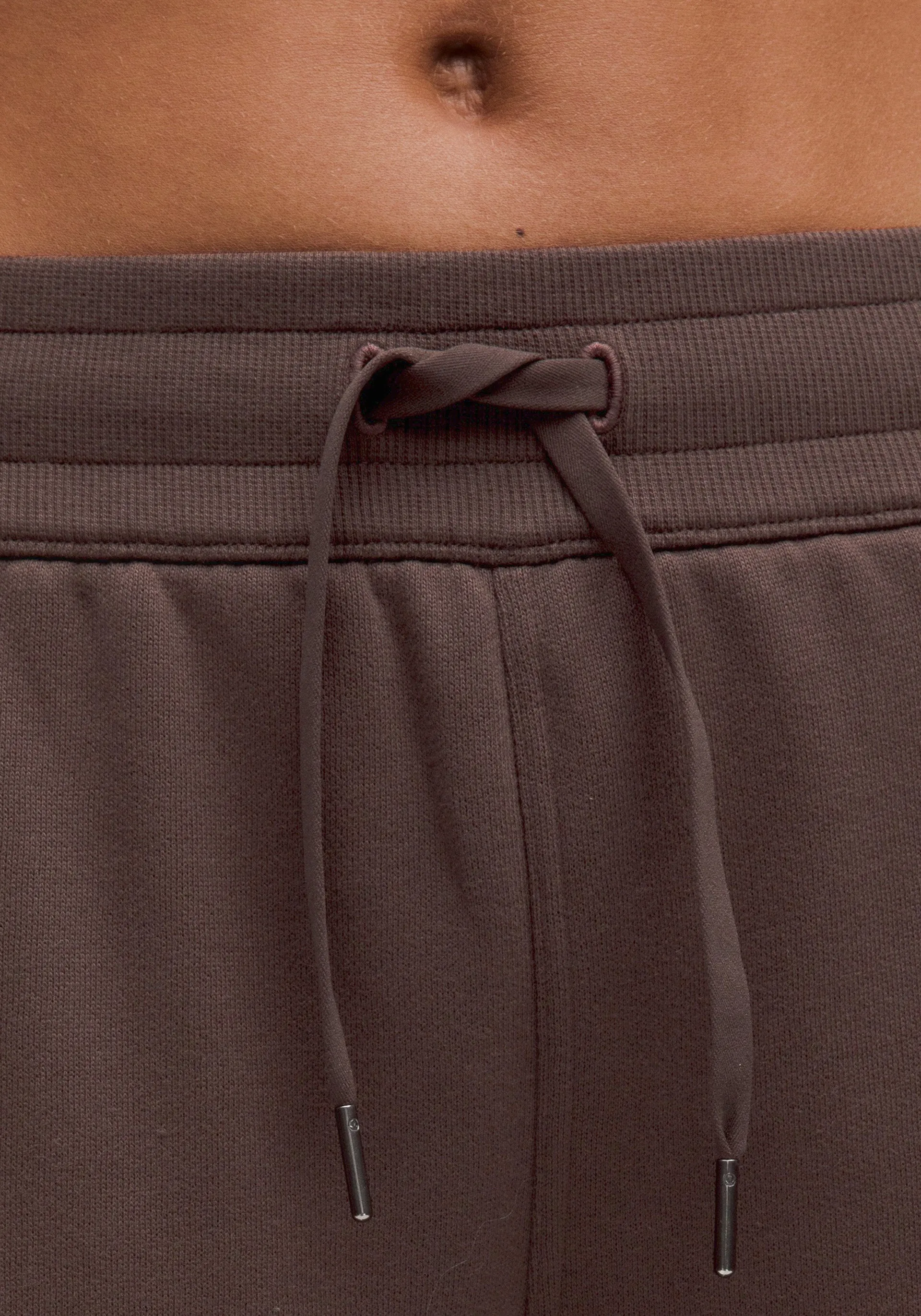 Scuba Mid-Rise Wide-Leg Pant | Regular Feminine Fit