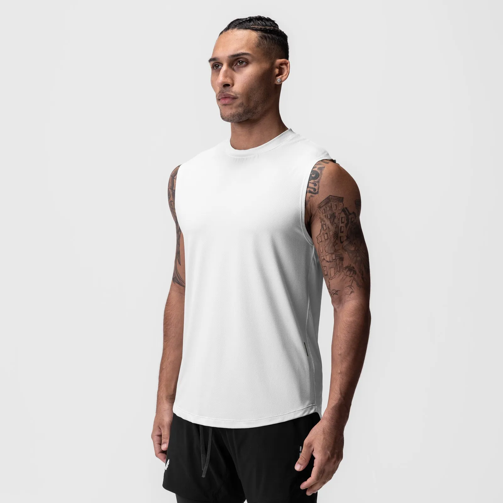0757. AeroSilver? Cutoff Tank - White Layer Lightness