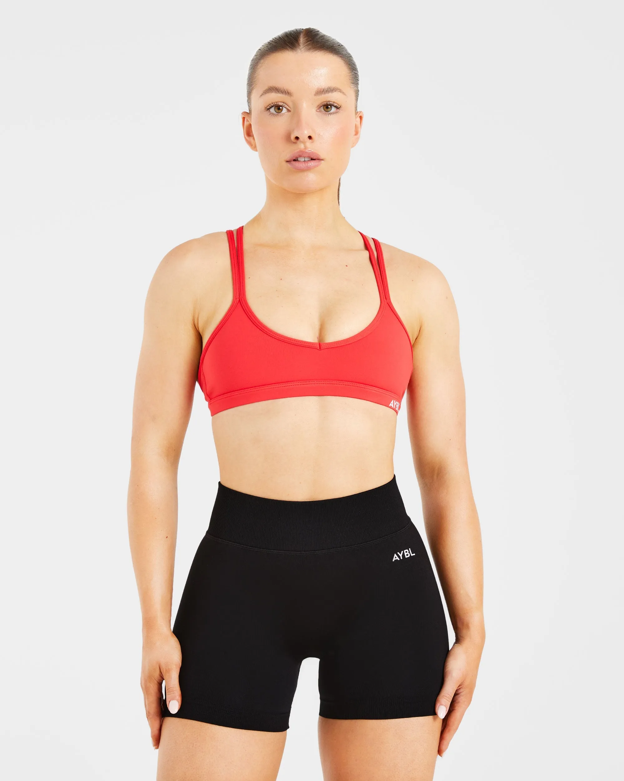 Comfortable lining Essential Strappy Sports Bra - True Red
