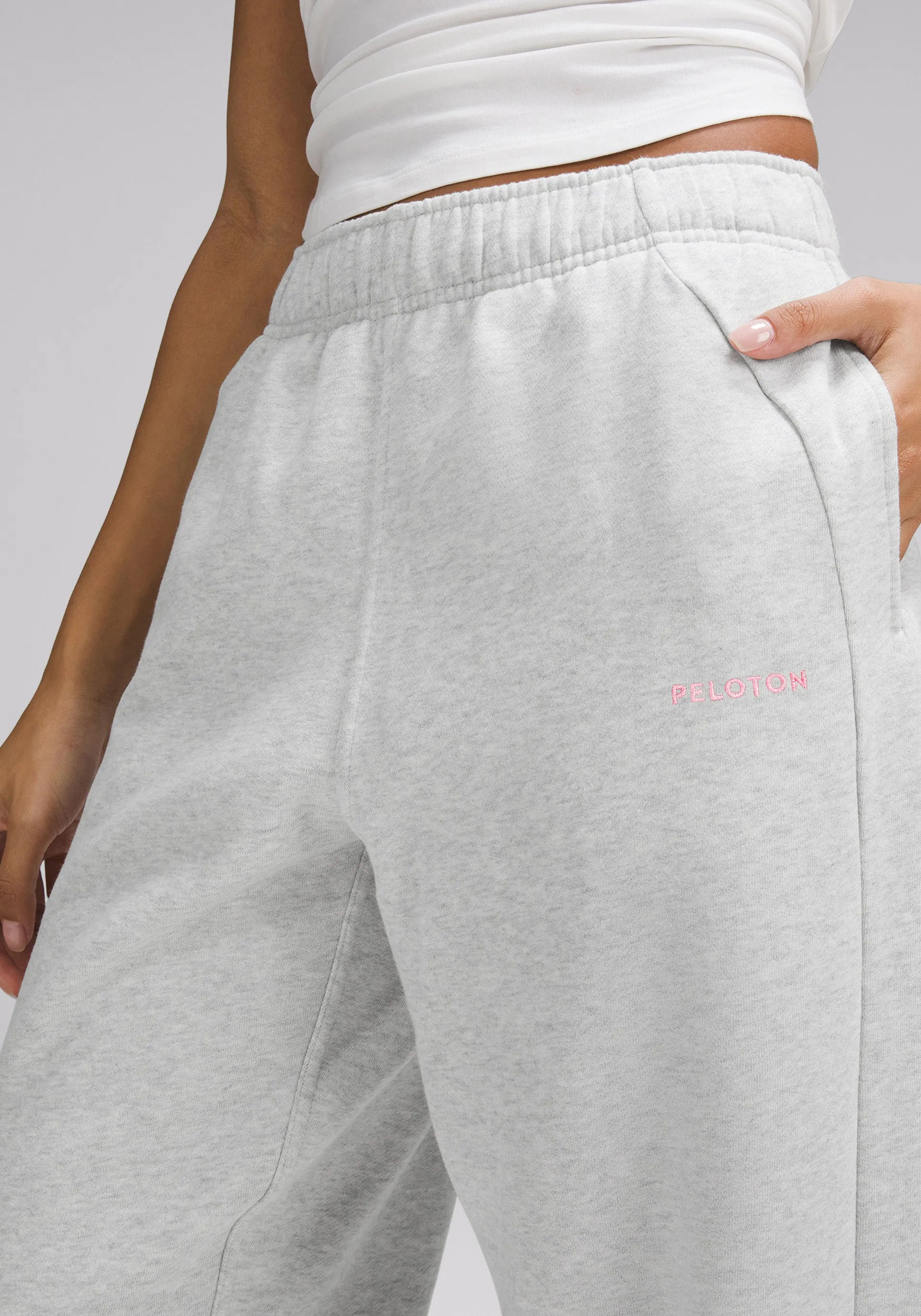 Wrinkle-Resistant Scuba Mid-Rise Oversized Jogger | Regular