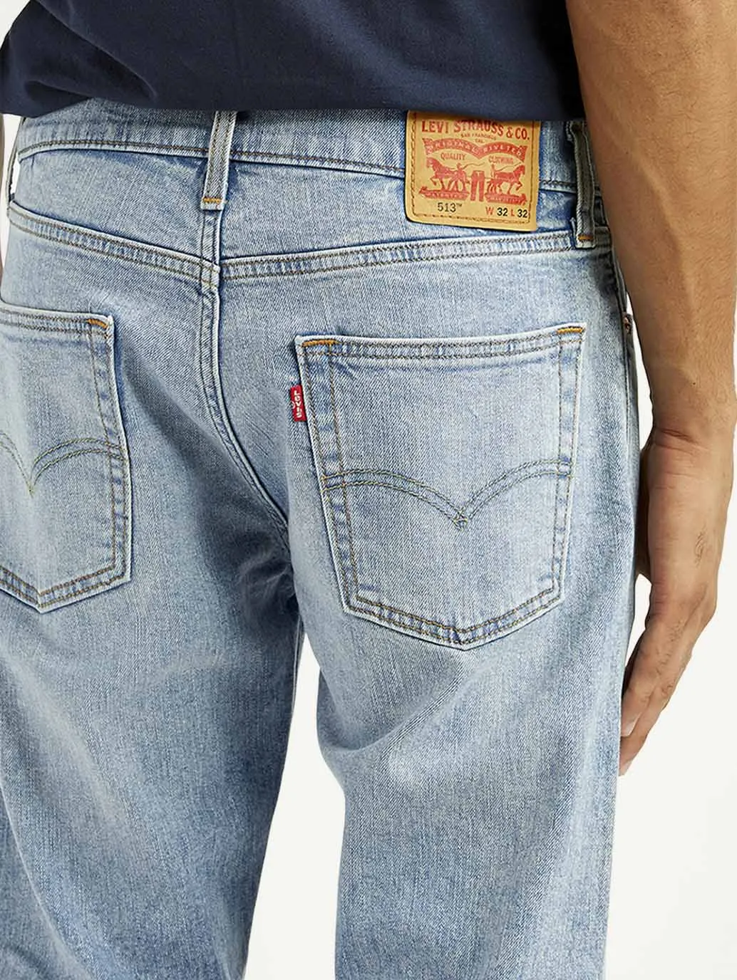 Breathable Weekend Warrior Travel Outfit Men's 513 Light Indigo Slim Straight Fit Mid Rise Jeans