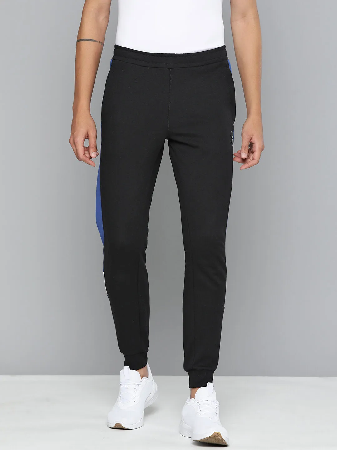 DurableReinforcedMaterial Lightweight Design Alcis Men Black Blue Colourblocked Slim Fit Sports Track Pants