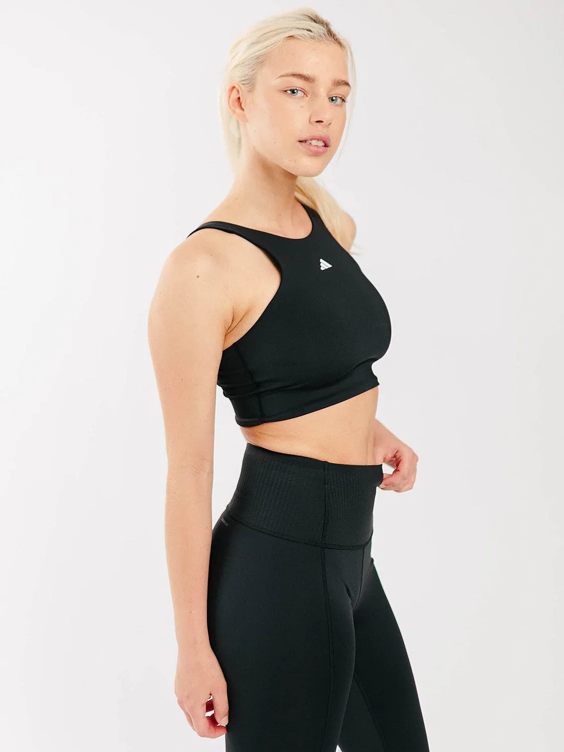 Powerimpact Training Medium Support Bra Flexible Cut Easy Fit