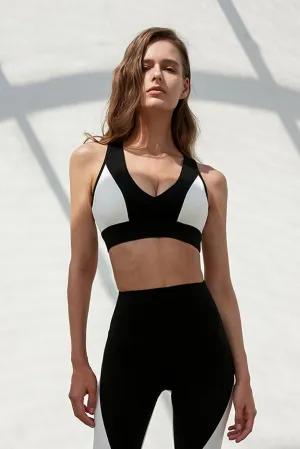 Wide straps seams Bergamotto Sports Bra
