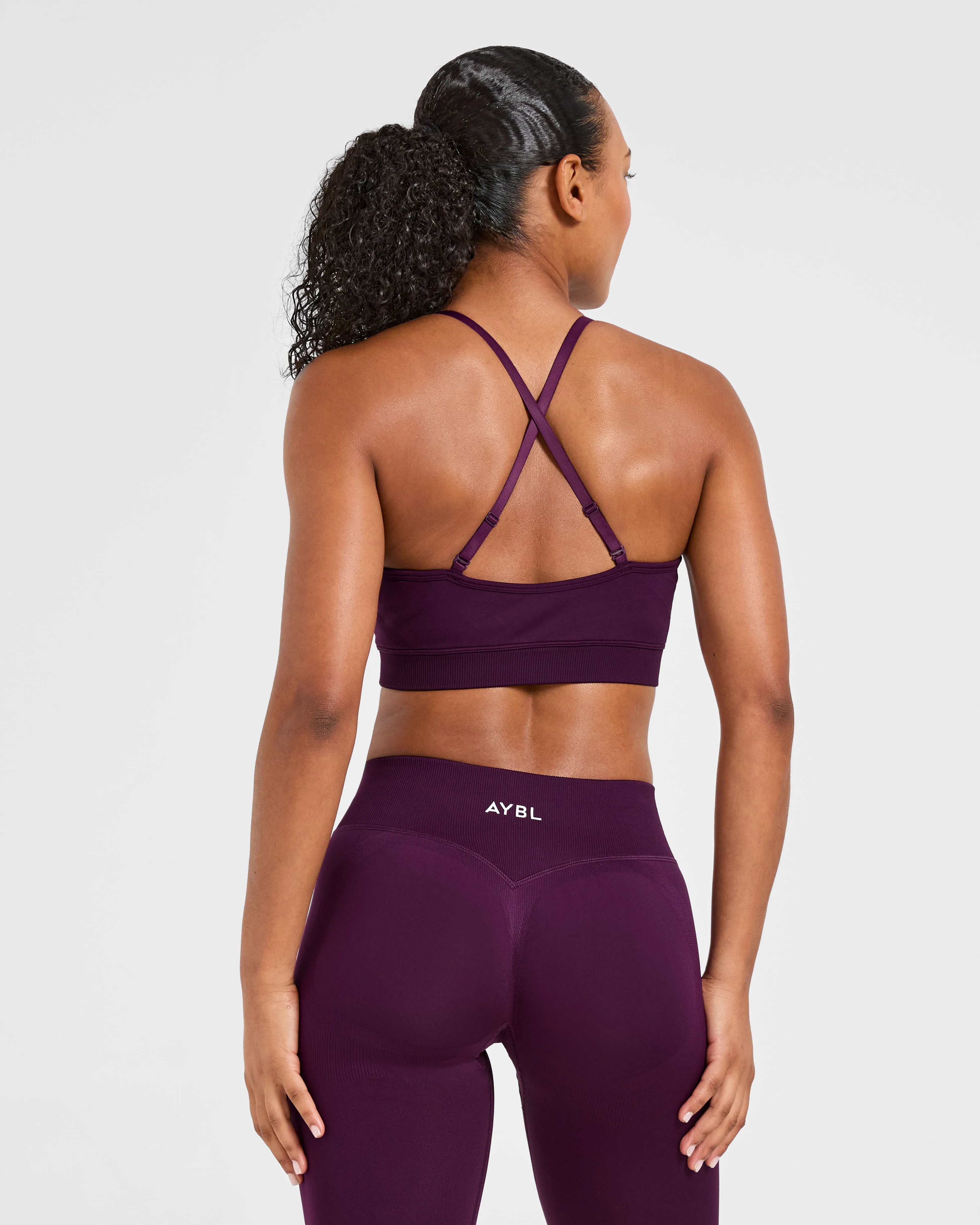 Adapt Seamless Sports Bra - Midnight Plum Body-Conforming Fit White