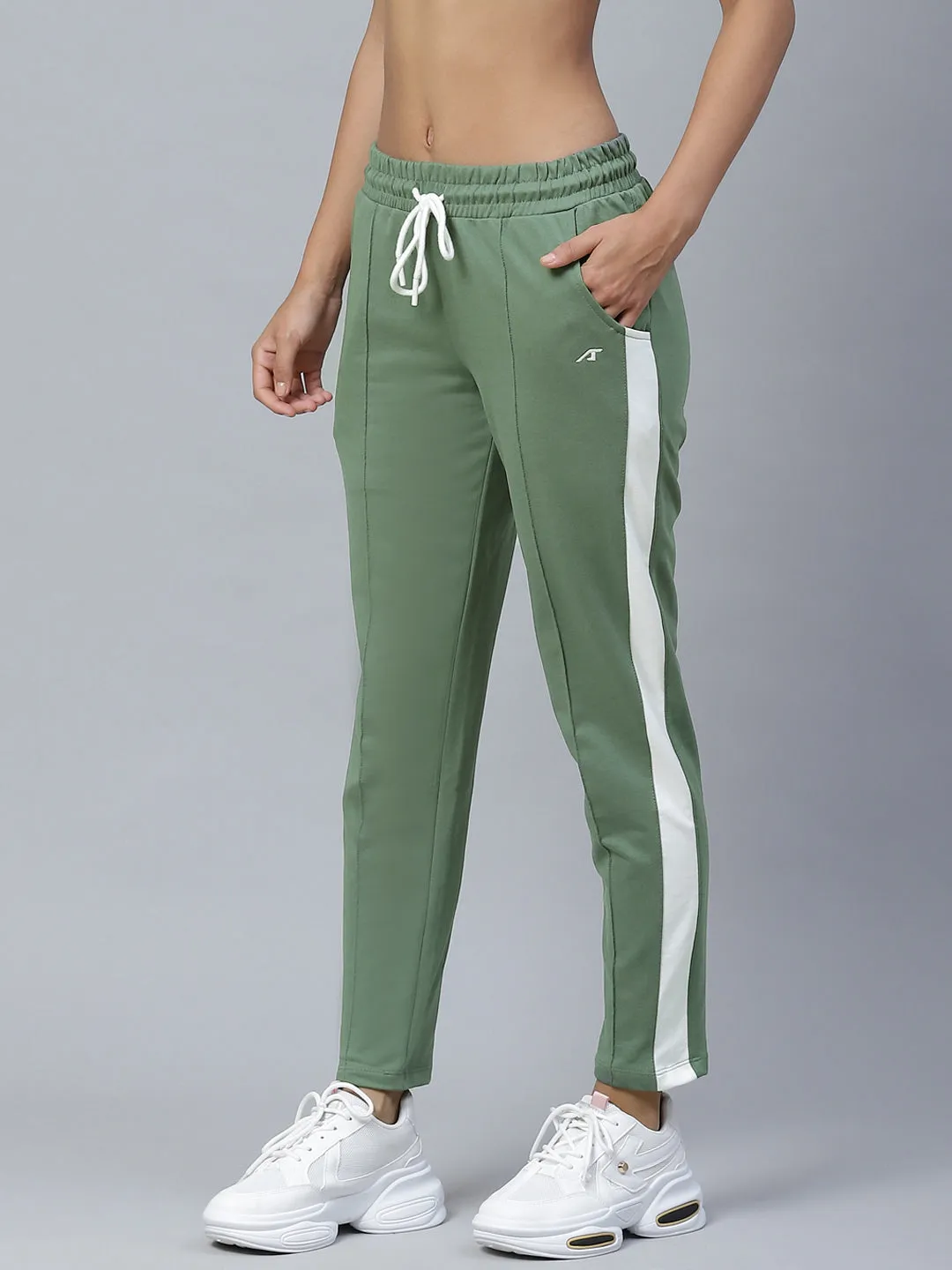 LowProfileStitching Alcis Women Olive Green Solid Slim Fit Track Pants