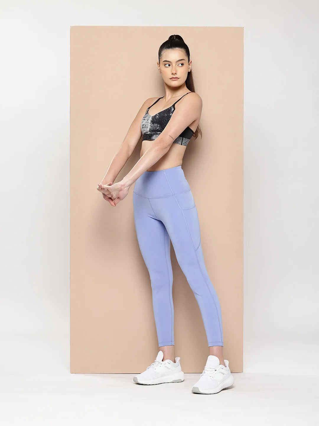 Minimalist Style Summer Wear Travel Ready Griplifts Tights