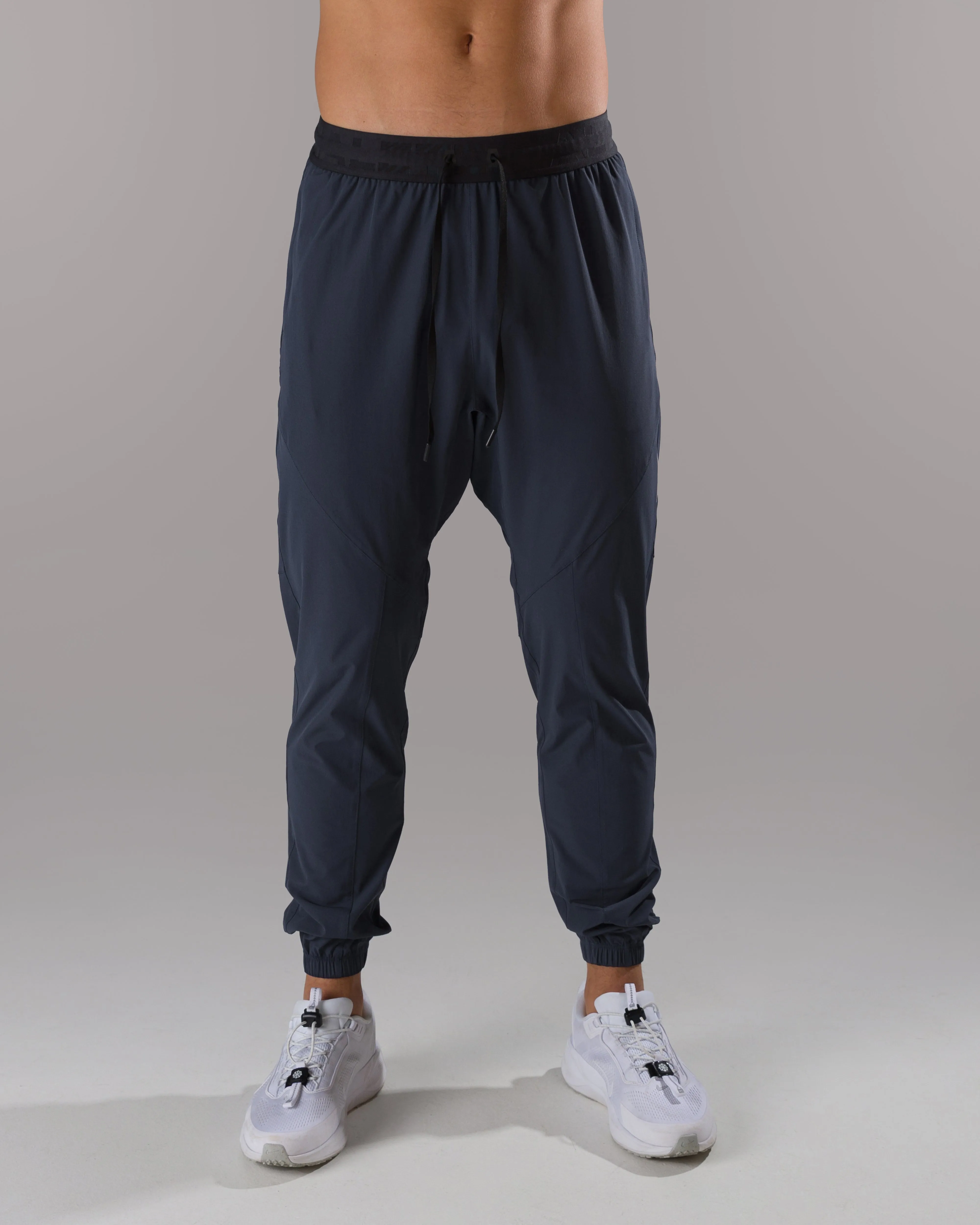 MultiPocketSystem Apex Jogger - Midnight Drive