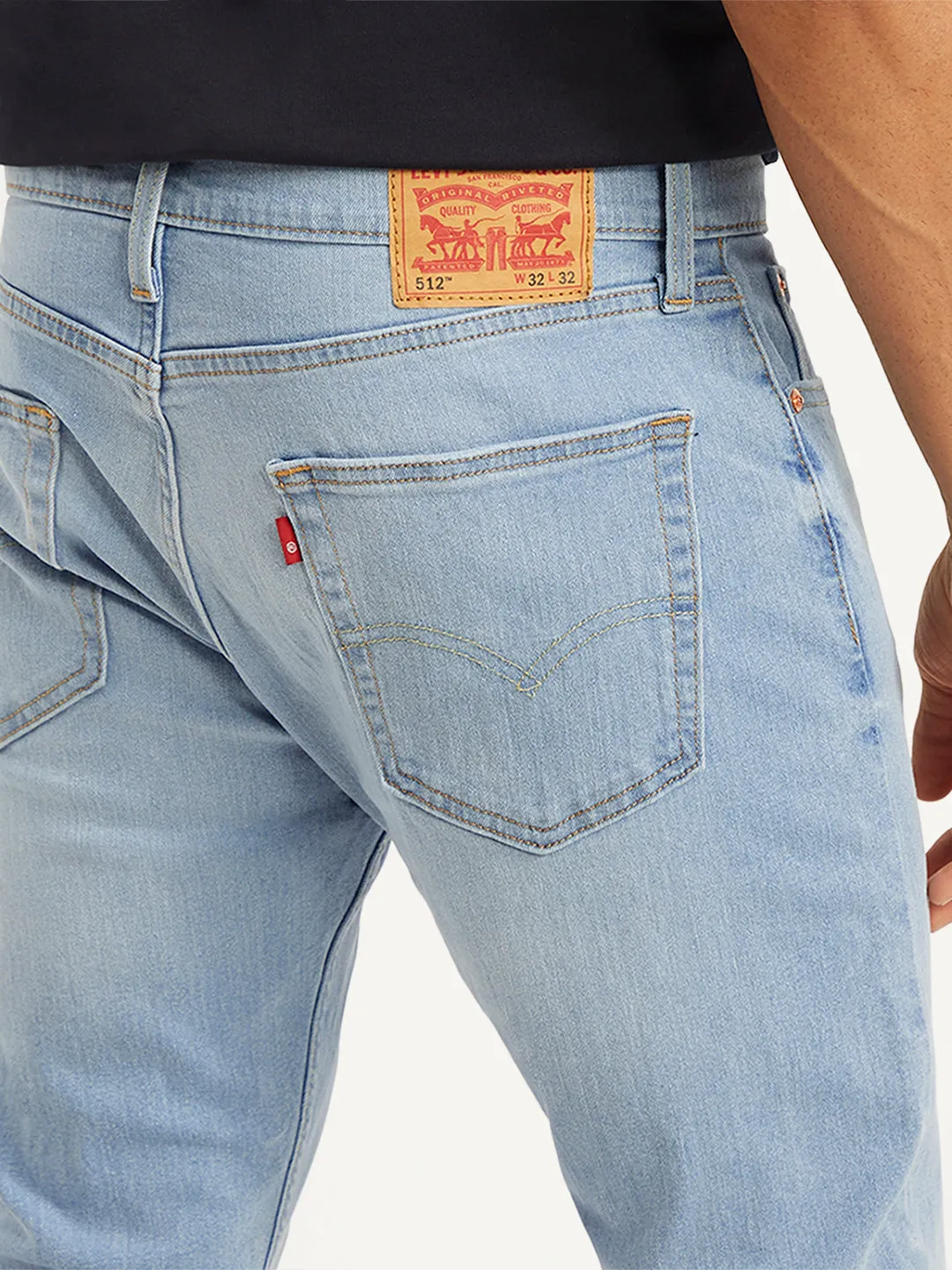 Winter Warmth Minimalist Style Picnic Style Men's 512 Light Blue Slim Tapered Fit Mid Rise Jeans
