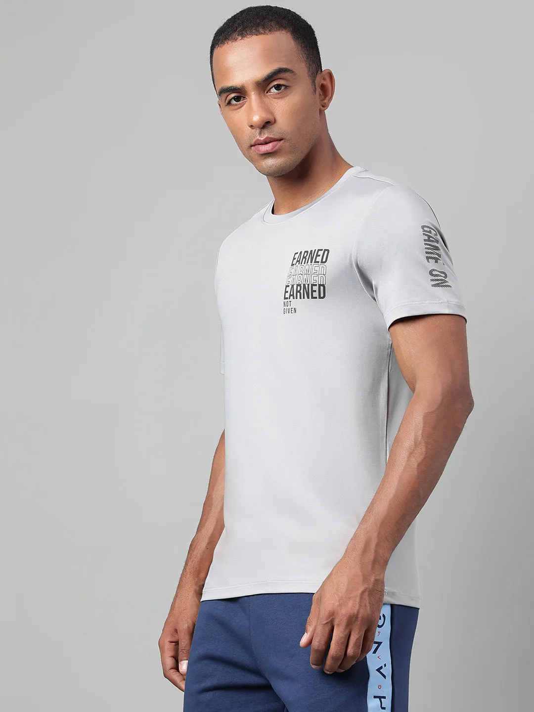 Alcis Men's Printed Grey Anti-Static Drytech  Slim-Fit Training Tee LowMaintenance LowMaintenanceMaterial