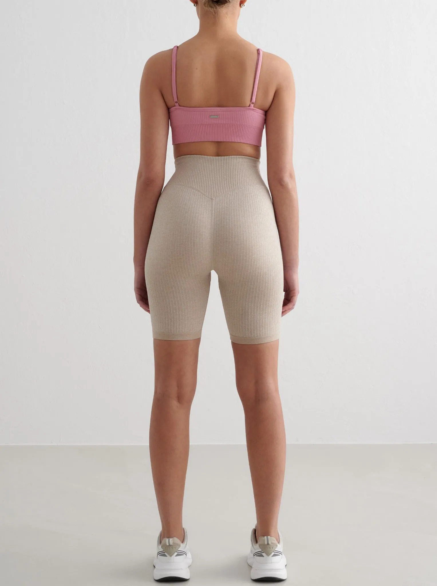Desert Rose Ribbed Seamless Deep Cut Bra Relaxed Cut