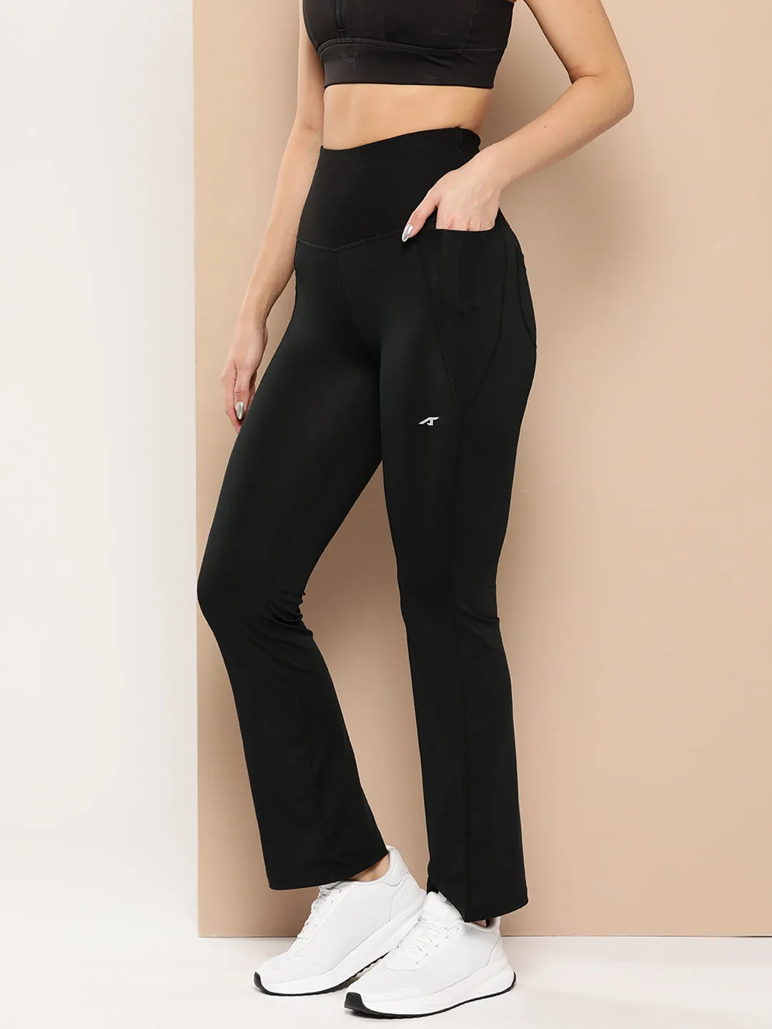 UltraSoftLining Flareflex Everyday Pants