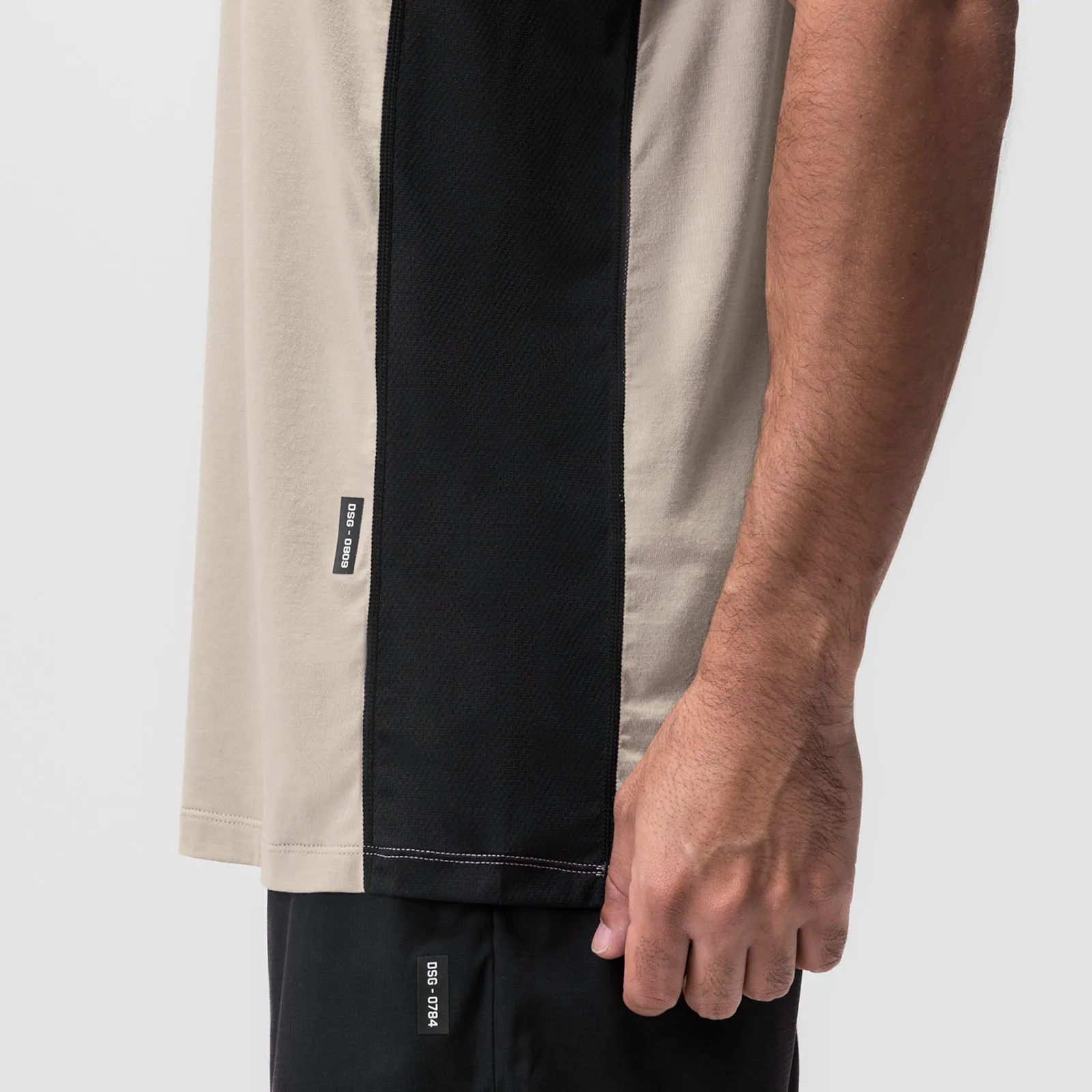 0809. Supima? Mesh Panel Training Singlet?- Sand Smoke low - temperature environment