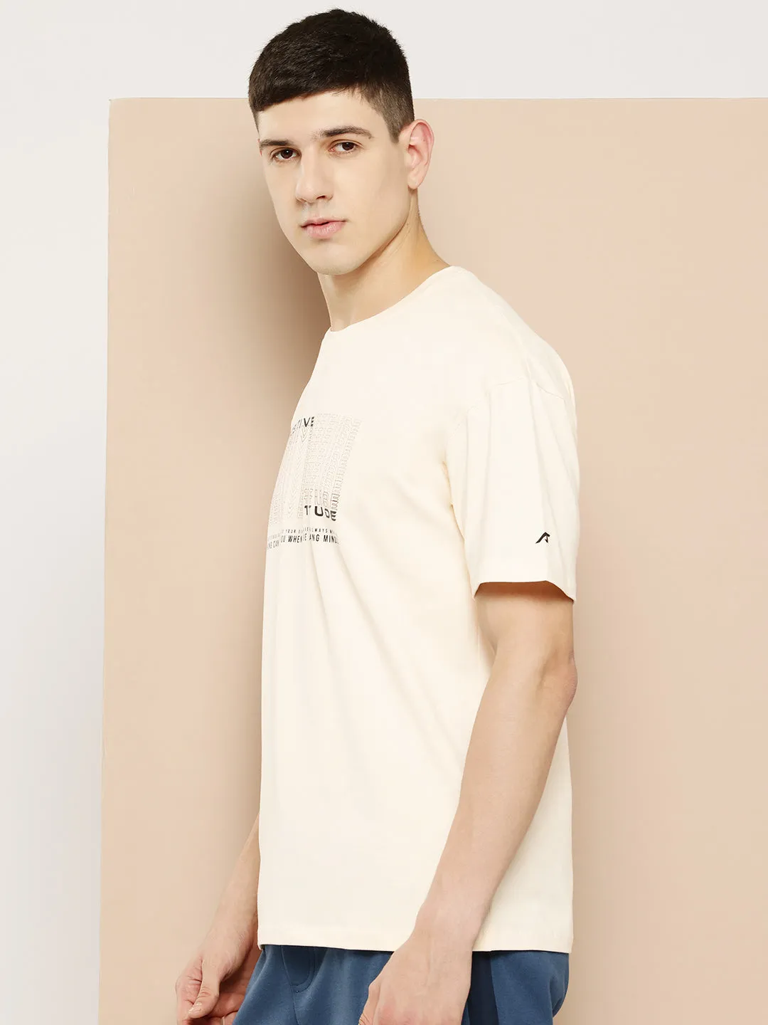 AirflowOptimized CompressionEnhanced Fit Alcis Men Cream Typography Printed T-shirt