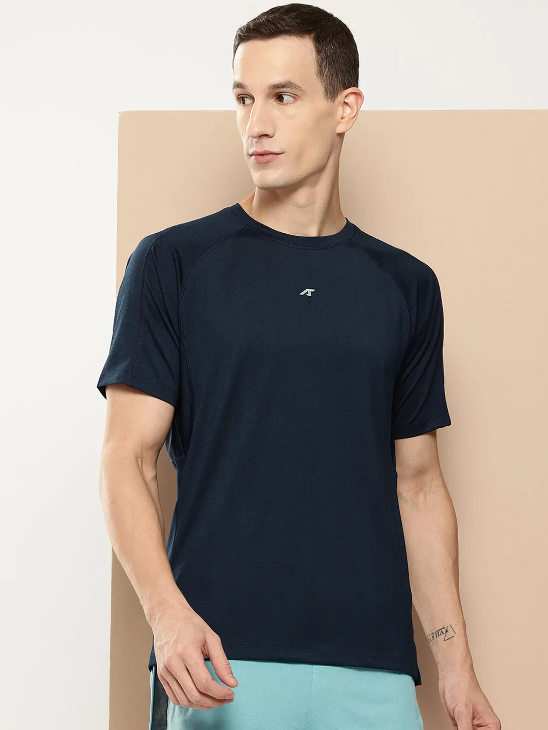 Sport Glow Endless Miles Tee