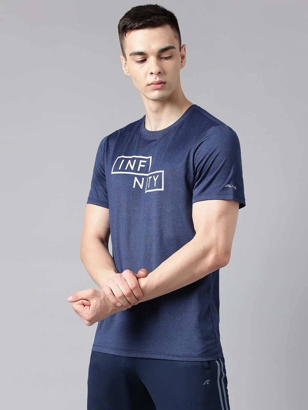 Alcis Men's Printed Blue & Black Anti-Static Drytech  Slim-Fit Training Tee AntiClingFabric