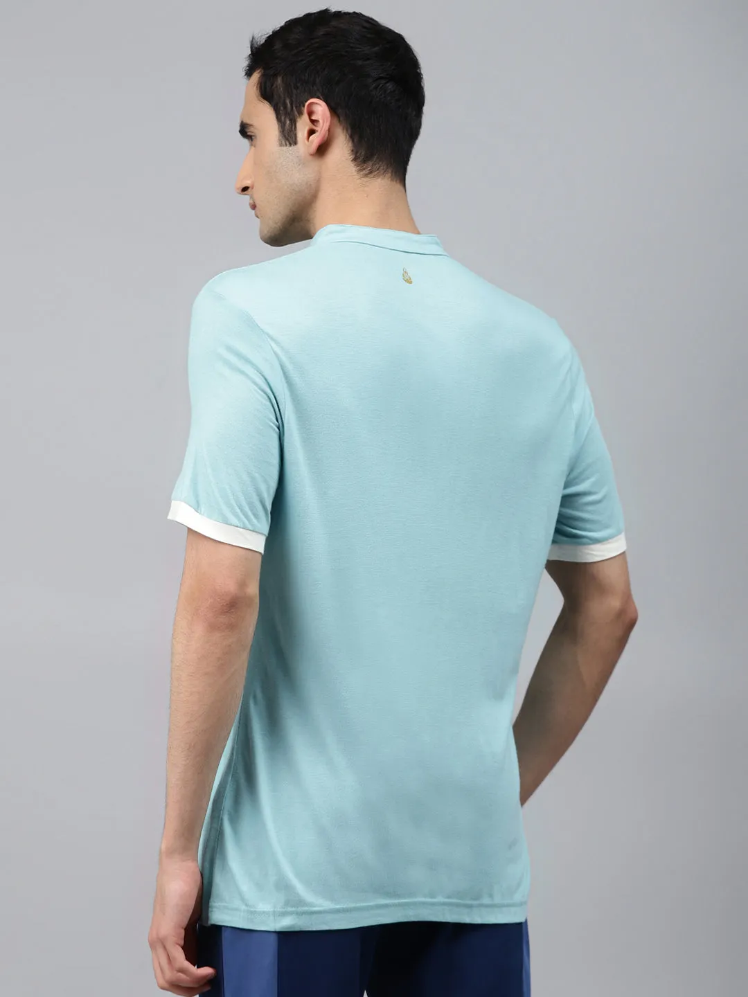 Alcis Men Blue Solid Mandarin Collar T-shirt Breathable mesh Future Edge