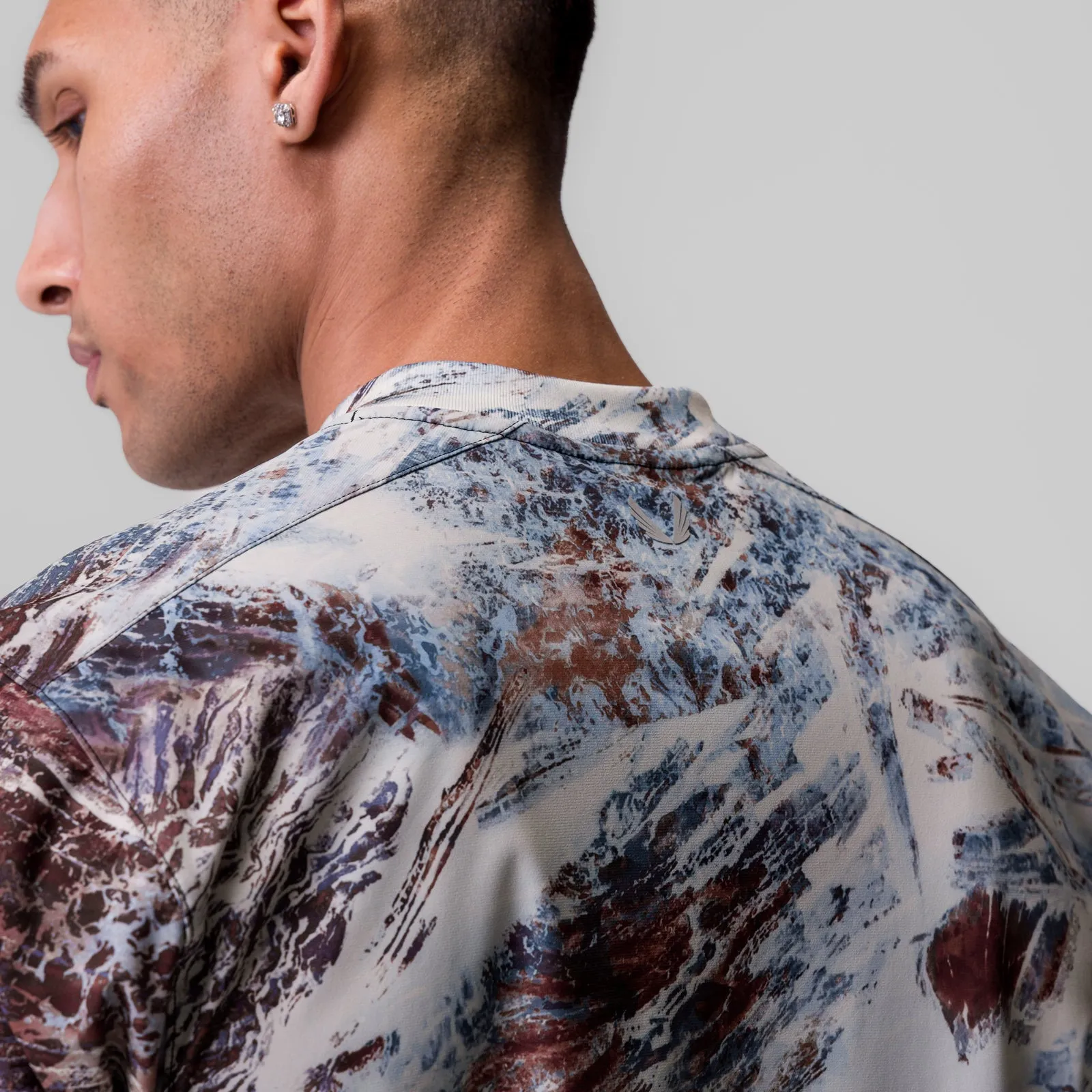 Fashion Outfit OdorResistant Fabric 1087. Tetra-Lite? Ice Zip Tee - Realtree? Aspect