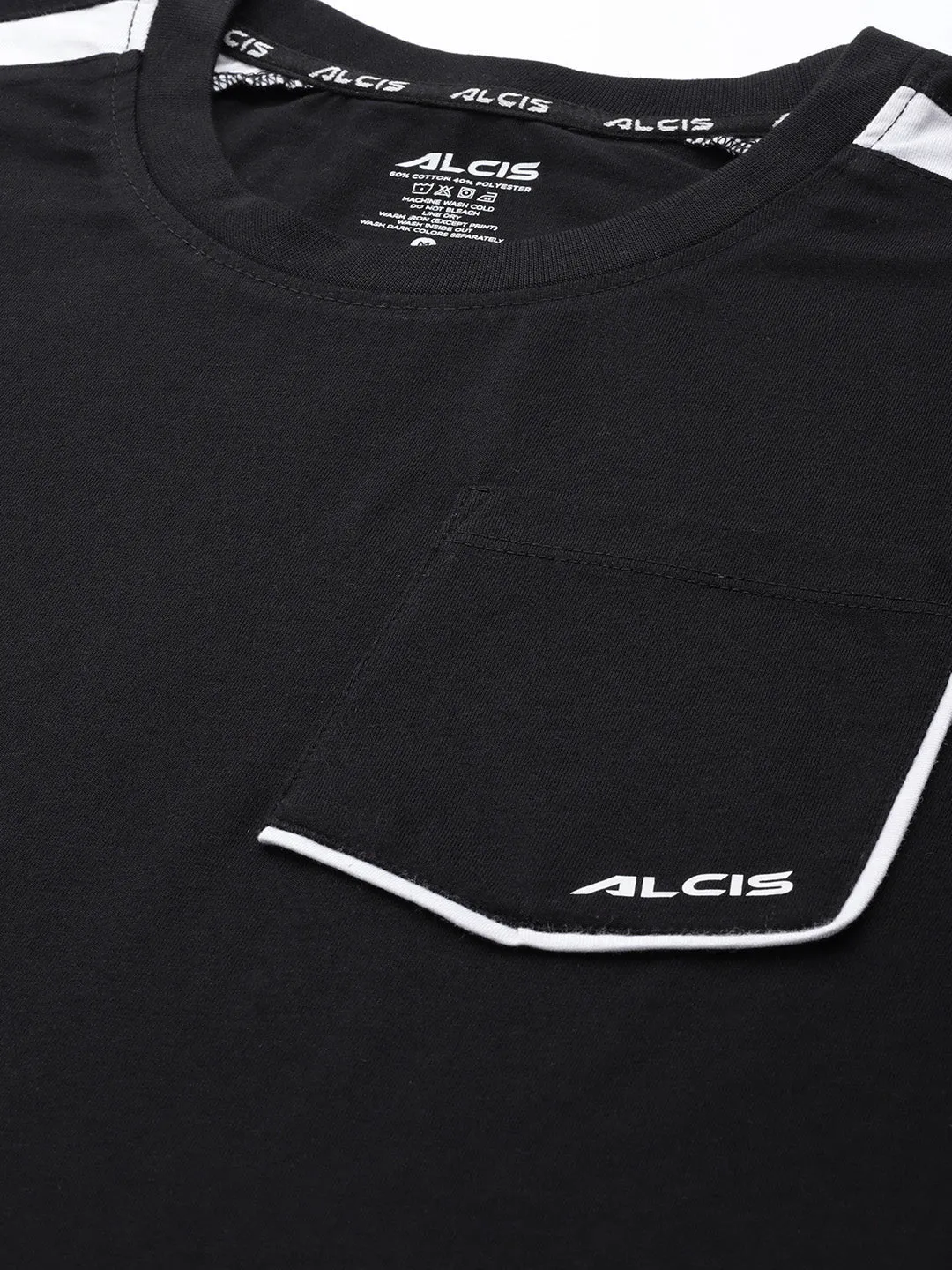 Alcis Men Black Pocket Detailing T-shirt Airtight Zipper MatteFinishTexture