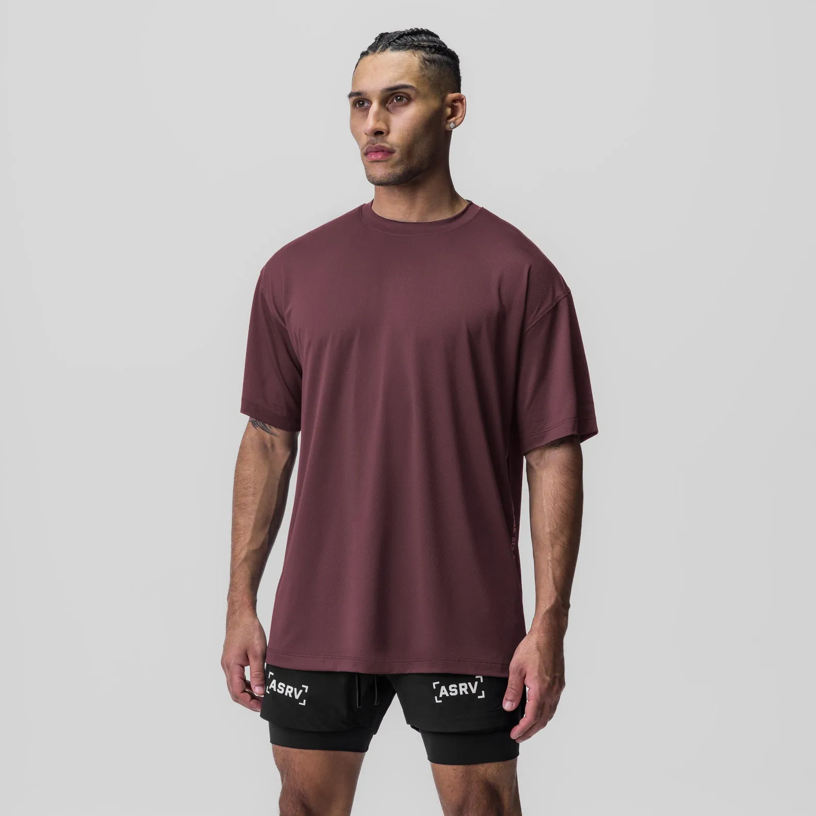 Layering Piece Oversized Silhouette 0822. AeroSilver? Oversized Tee - Plum