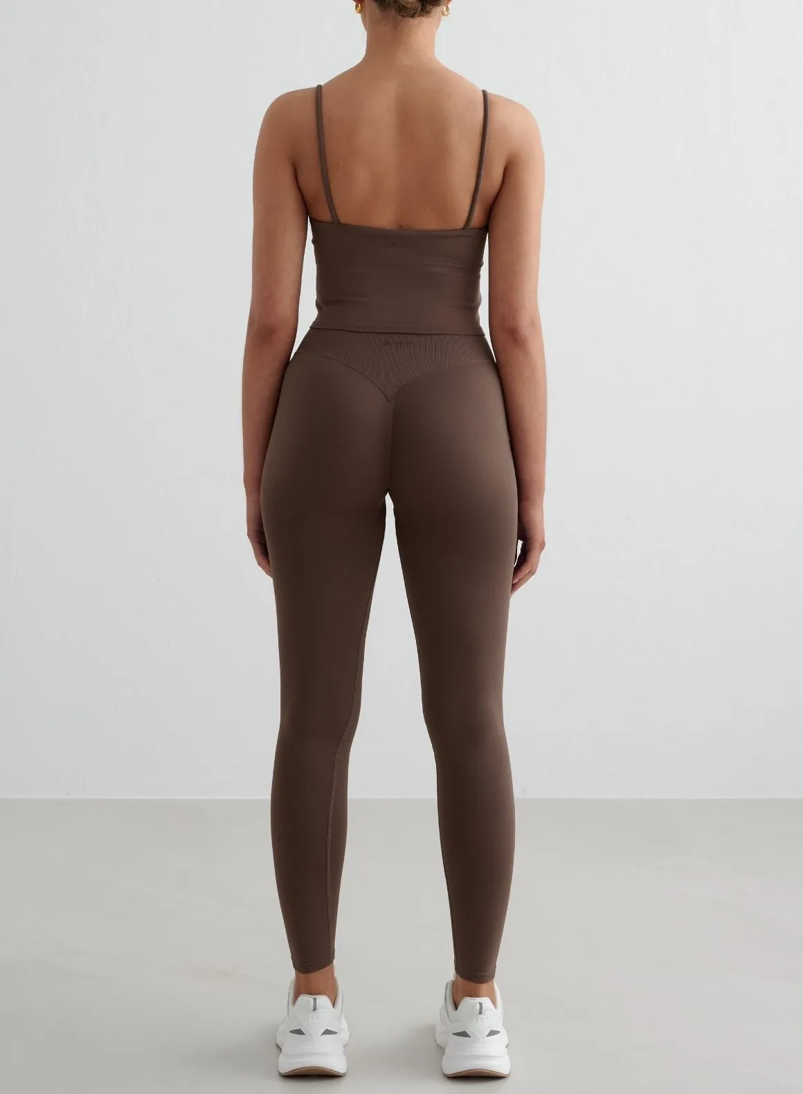 Easy to disassemble Macchiato Shape Seamless Strap Singlet