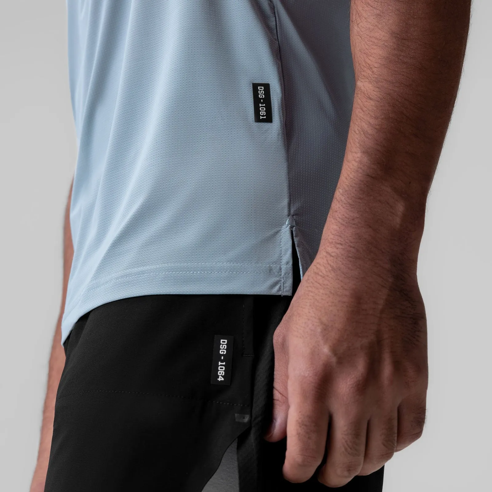 Easy Freshness 1061. Ice-Skin? Muscle Tank - Light Sky