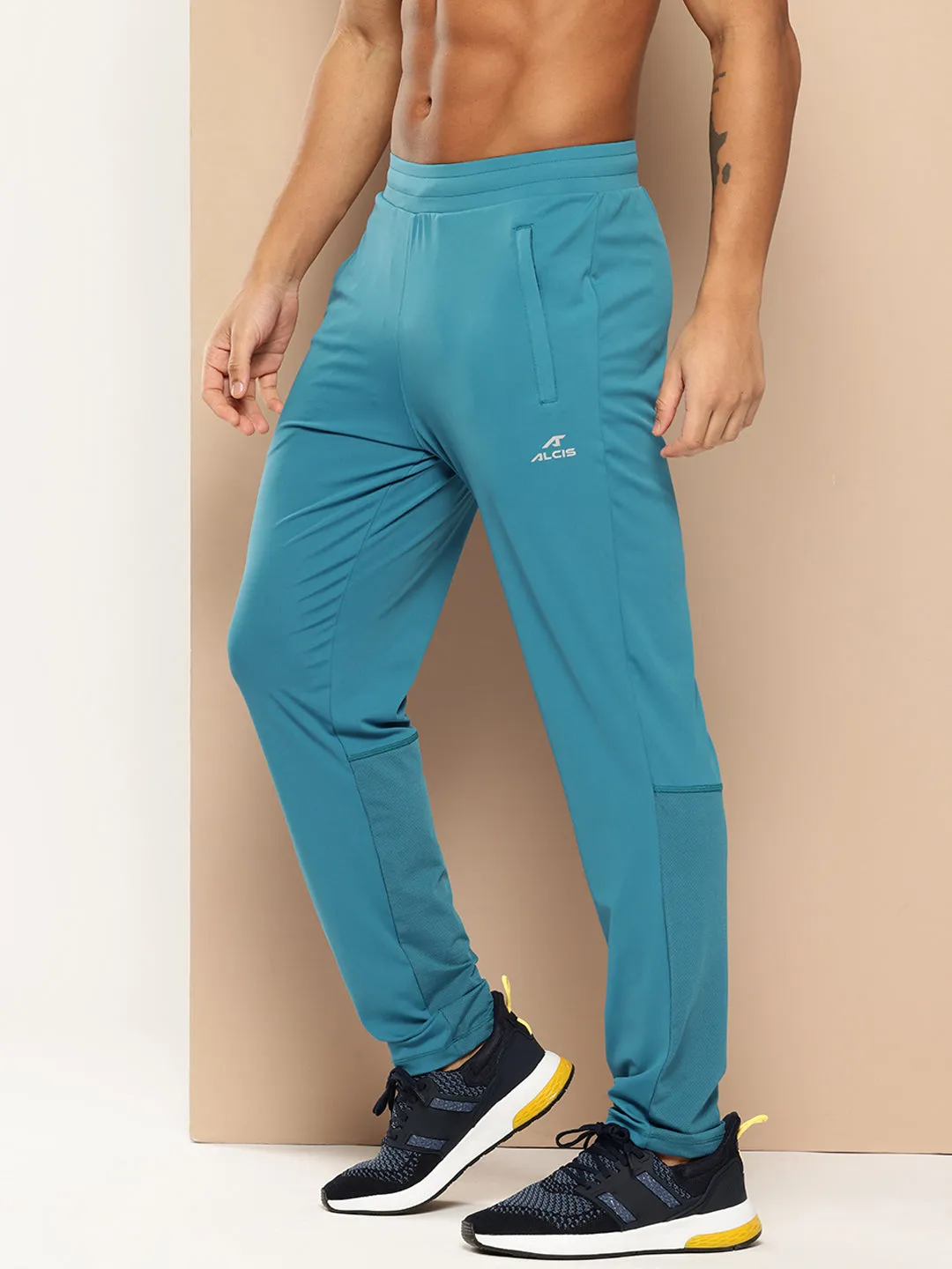 No Limits Stretch X Trackpants Weekend Wear
