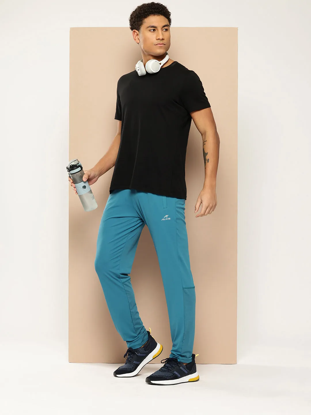 No Limits Stretch X Trackpants Reflective accents