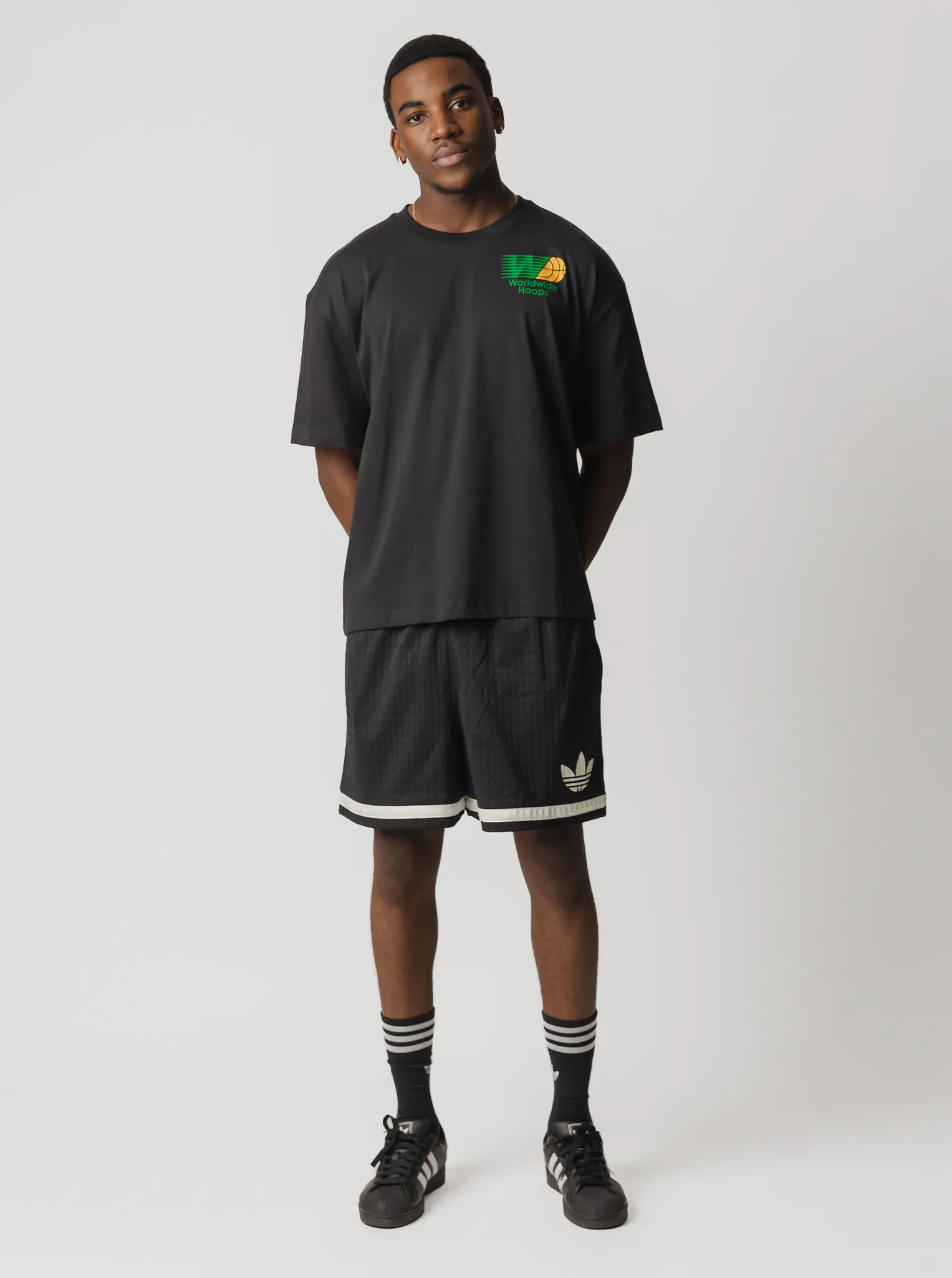 Oversized Cut Worldwide Hoops Spotlight GFX