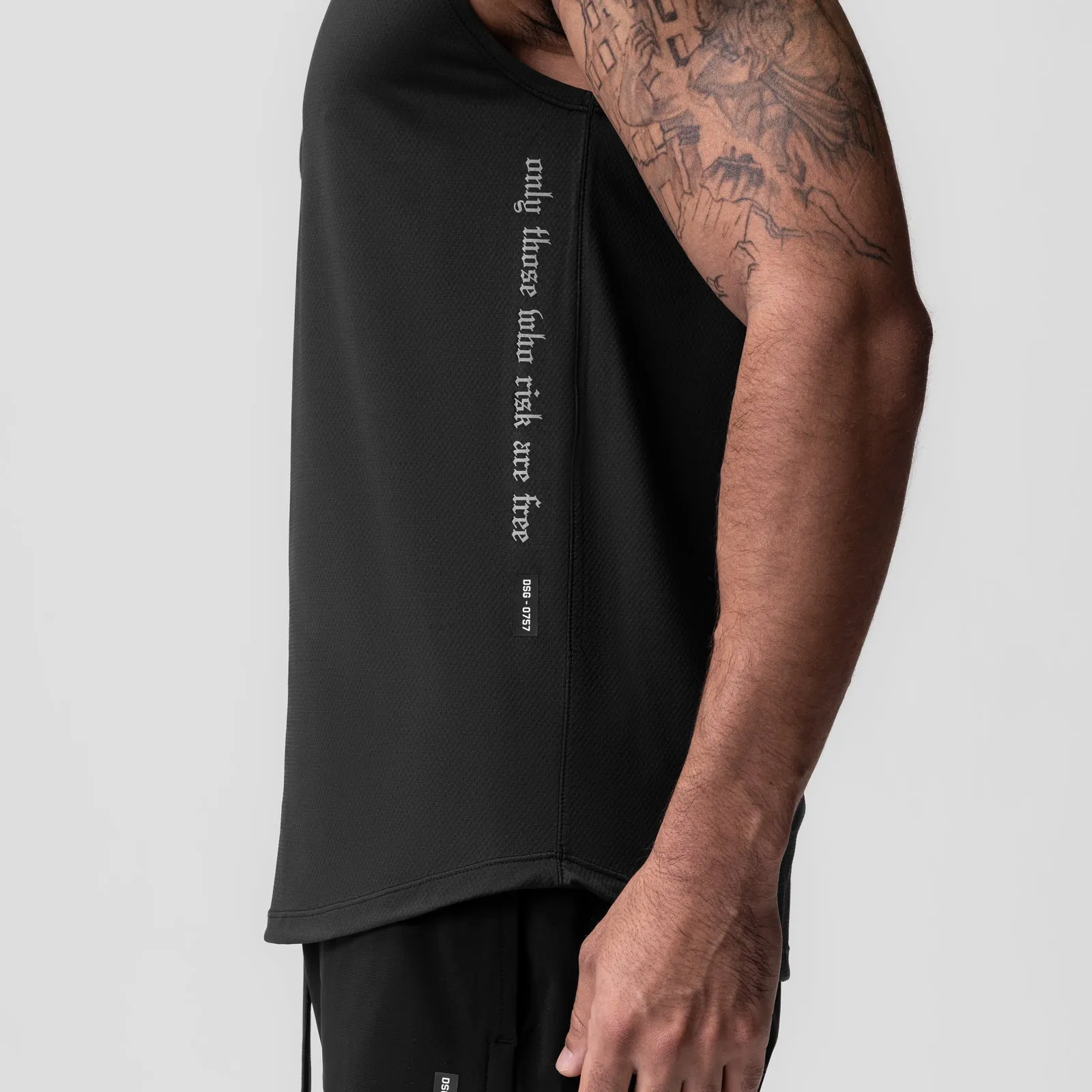 0757. AeroSilver? Cutoff Tank - Black "OTWR" high - torque
