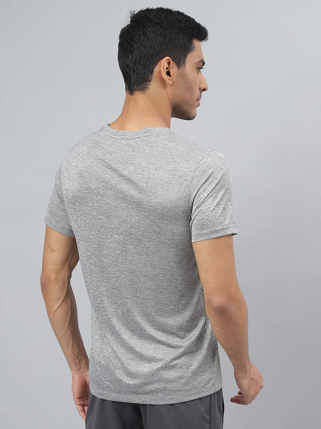 Alcis Men Printed Grey Cationic Anti-Static Slim-Fit Round Neck Training T-Shirt Inner Glow