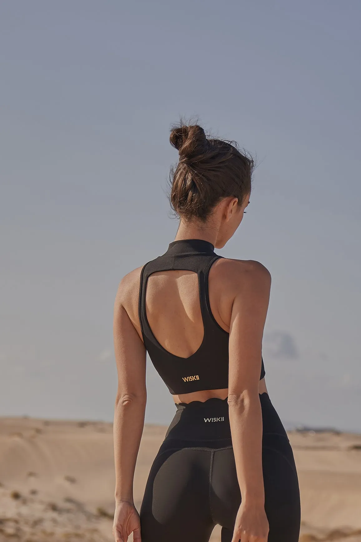 individual sports Diamond Cutout Mock Neck Bra
